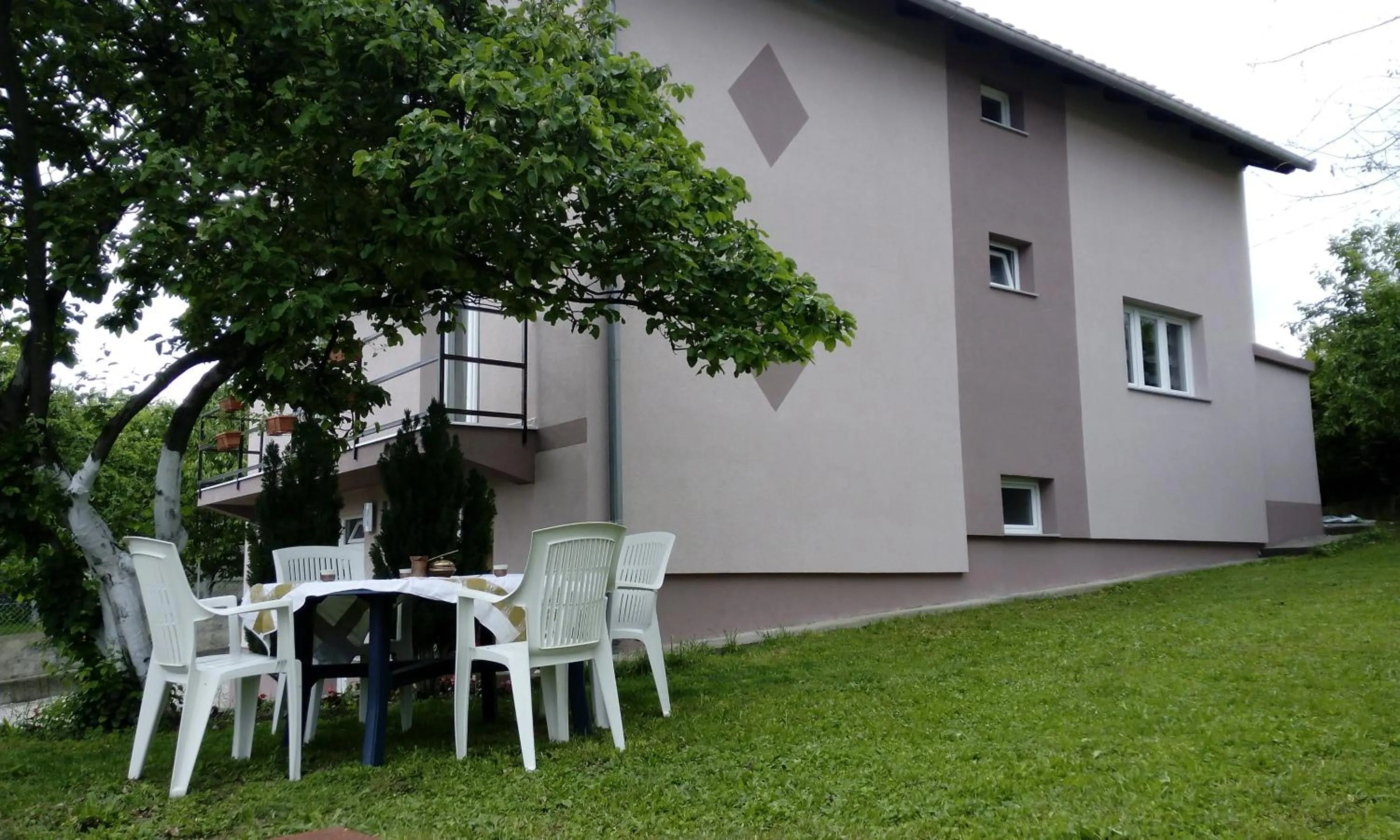 Garden view in Apartment Beha