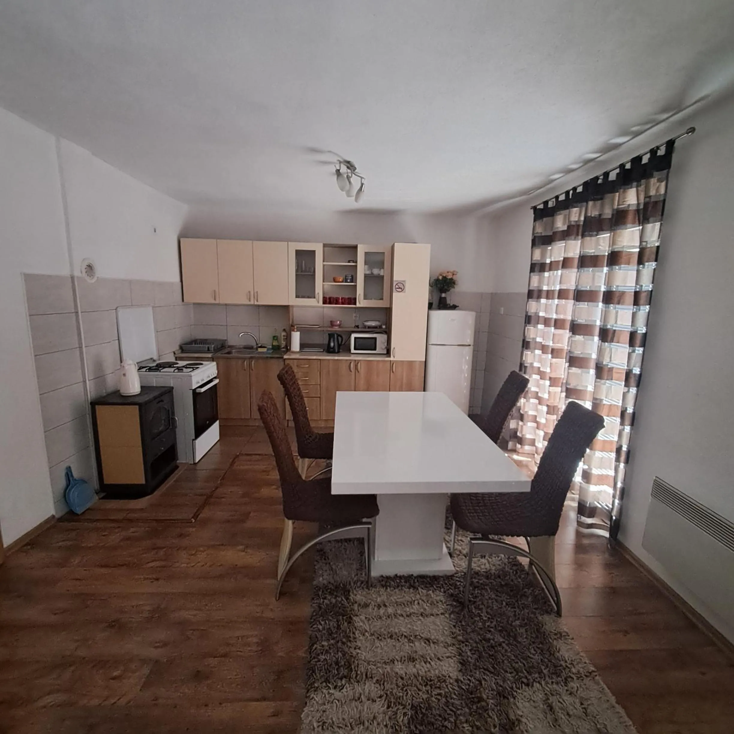Apartment Beha