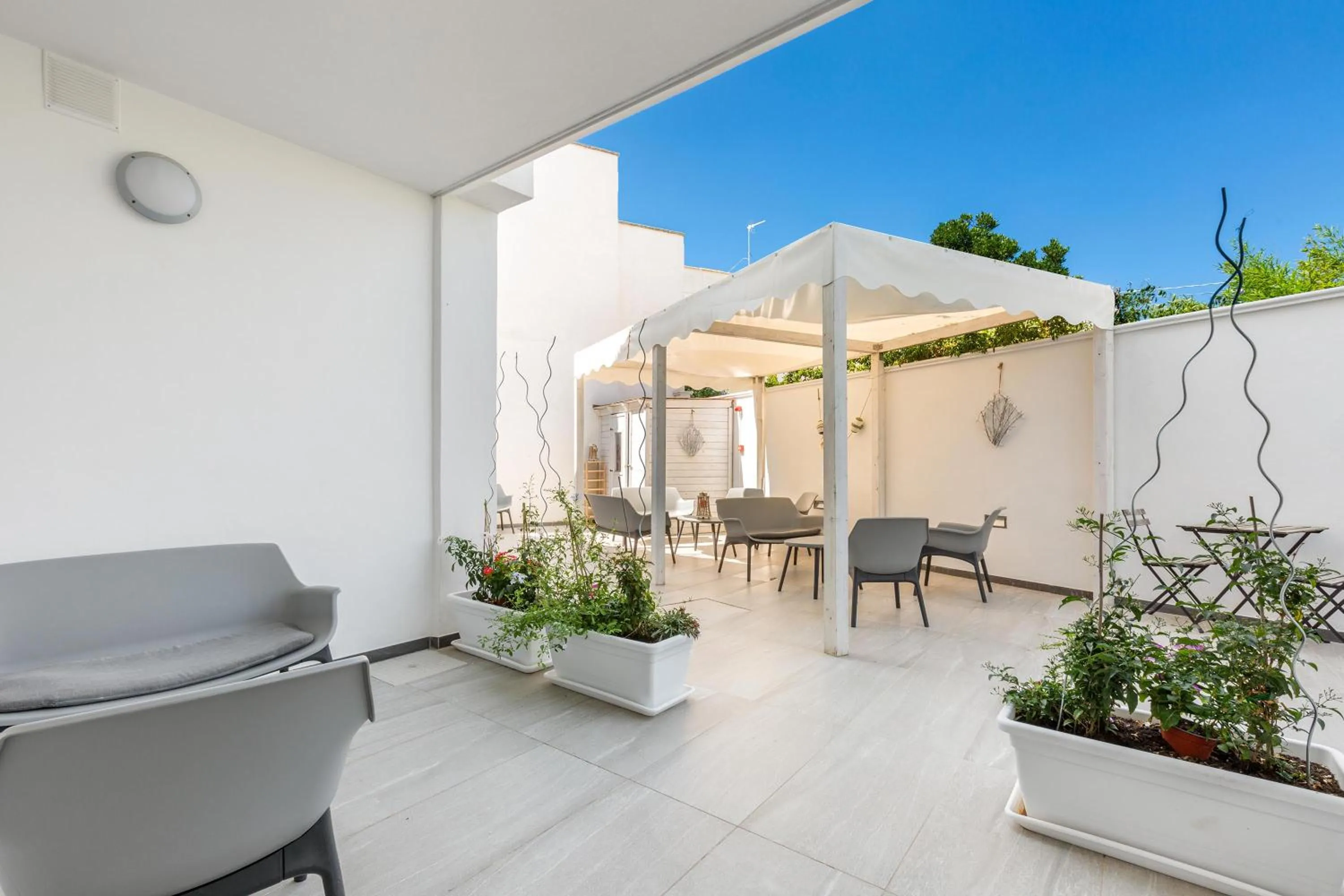 Property building in Maresidence - il Residence sul mare a Torre Pali