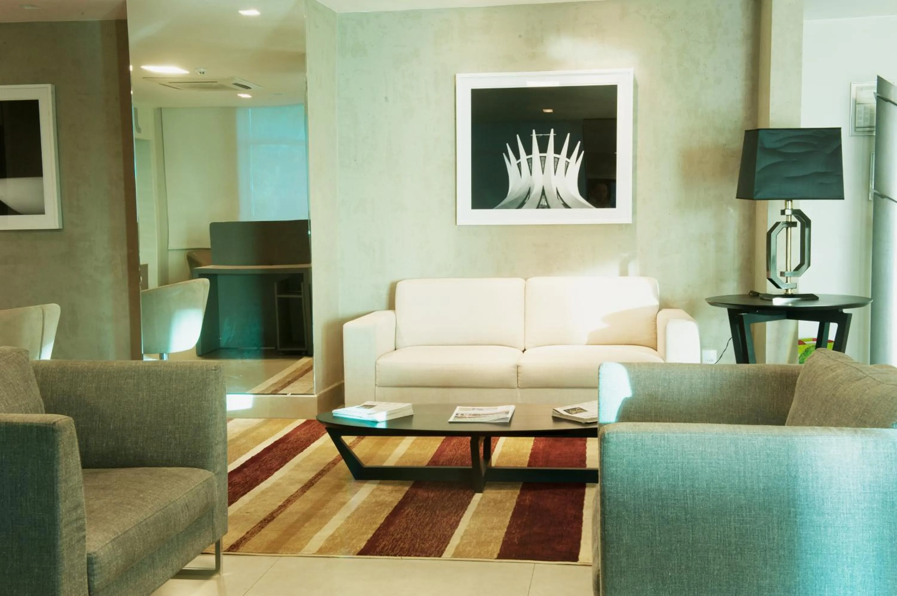 Lobby or reception in Planalto Bittar Hotel e Eventos