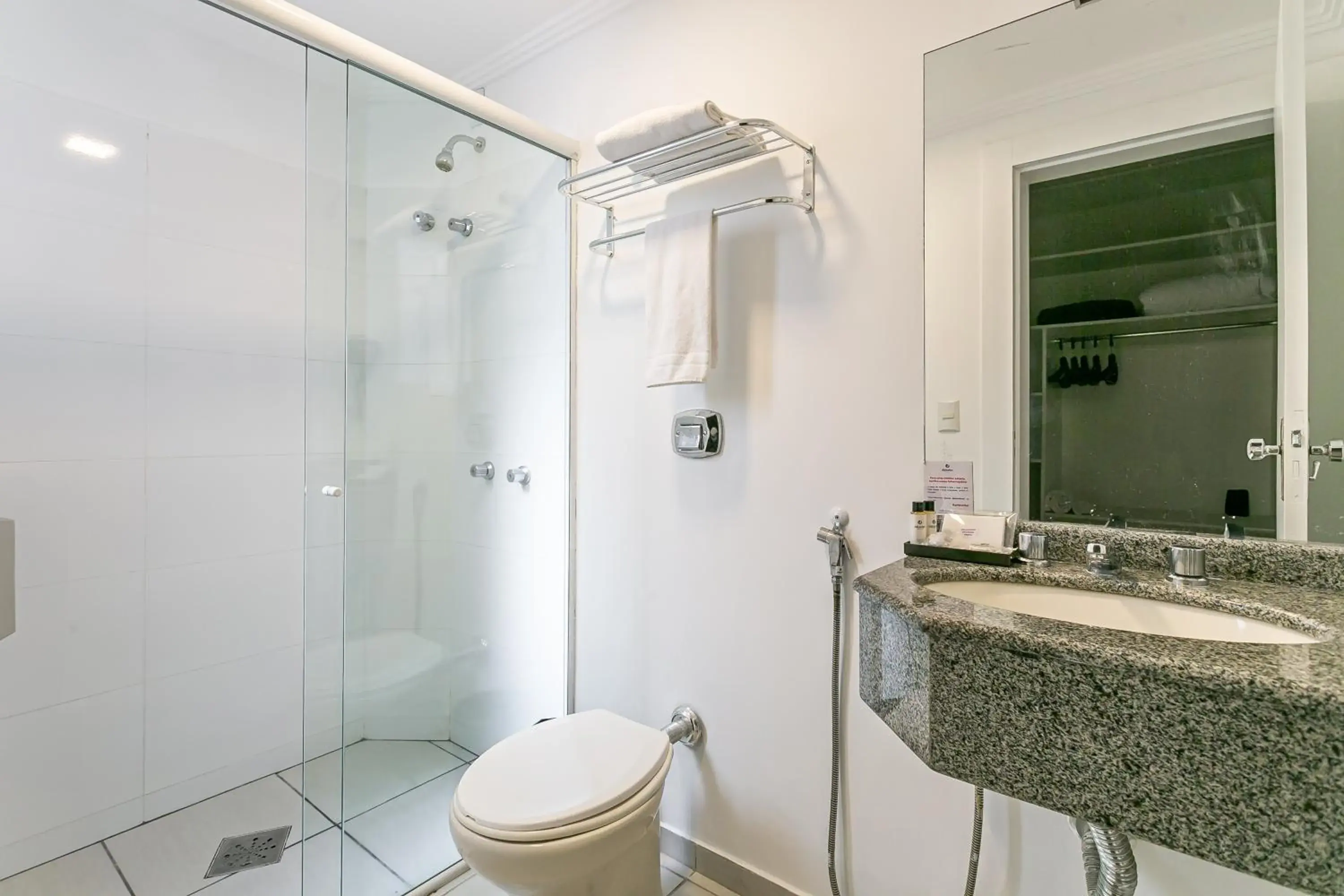 Standard Double Room in Valerim Florianópolis Standard Double Room in Valerim Florianópolis