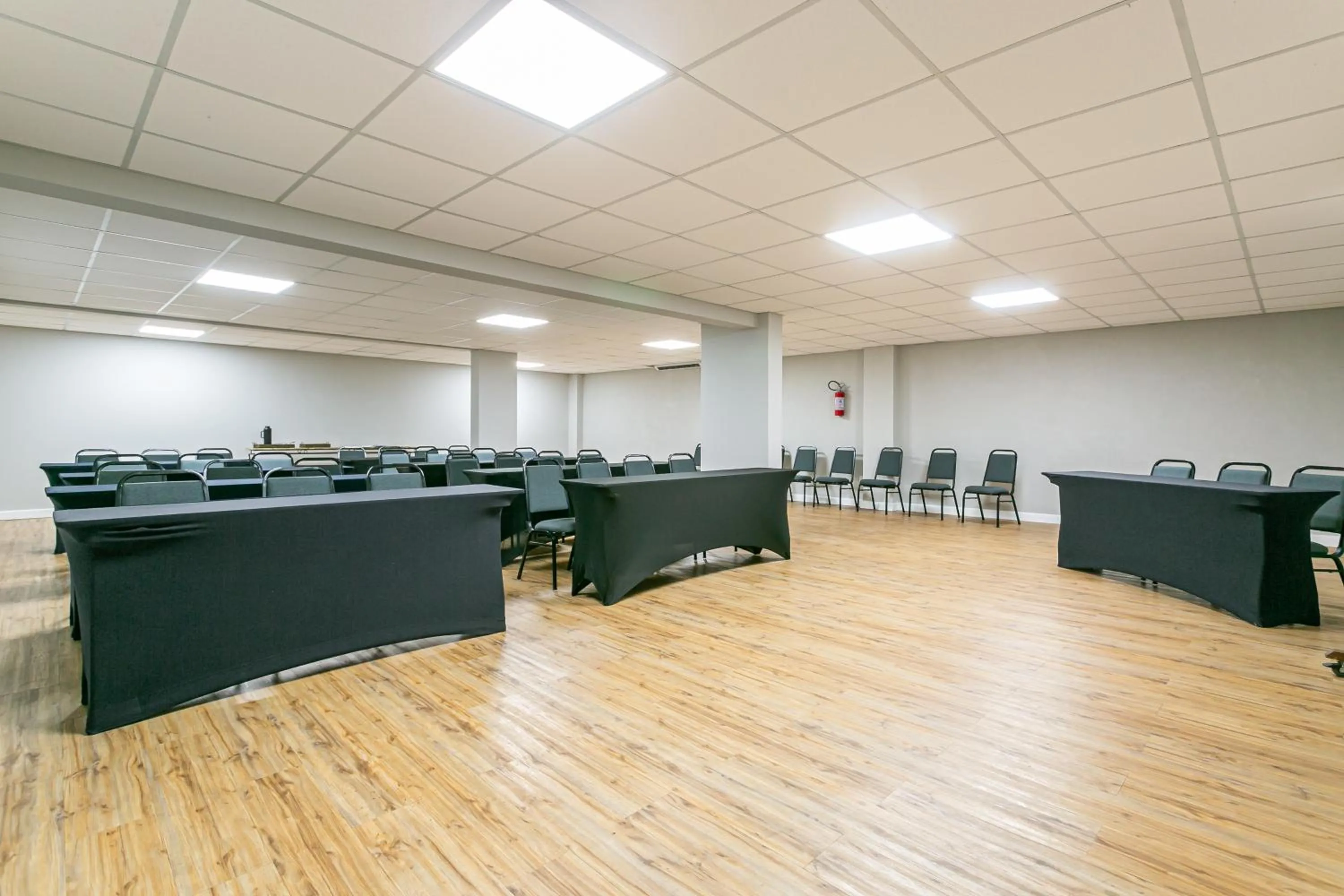 Meeting/conference room in Valerim Florianópolis