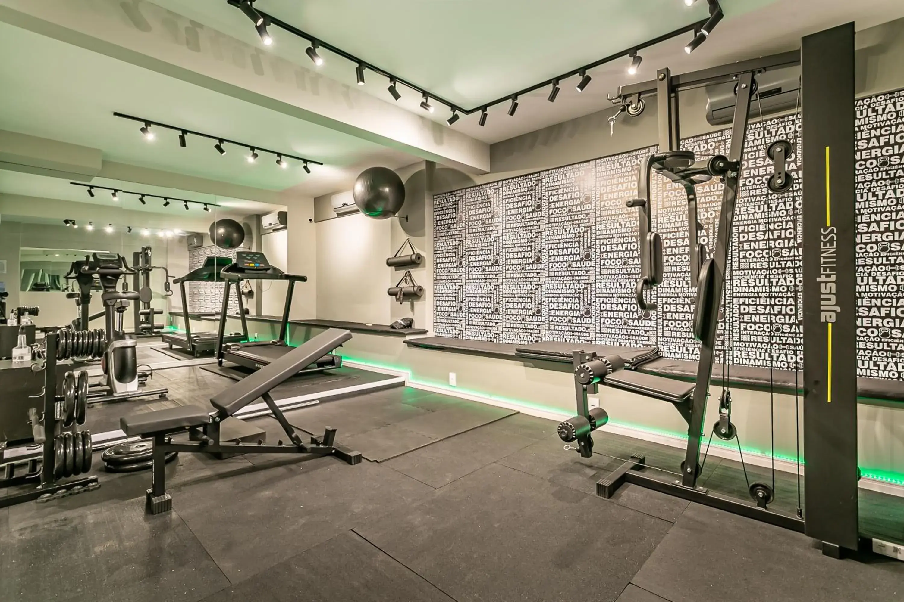 Fitness centre/facilities in Valerim Florianópolis Fitness centre/facilities in Valerim Florianópolis