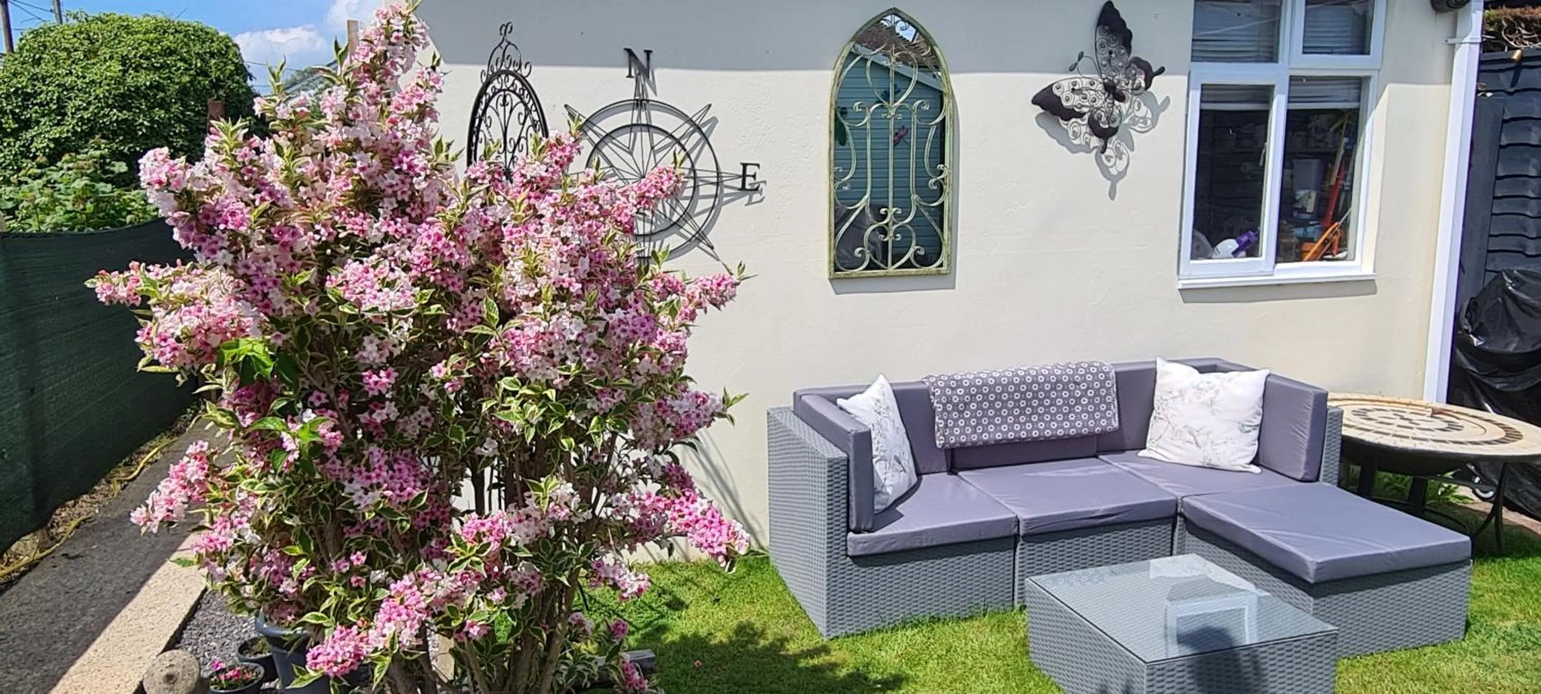 Property building in The Gem