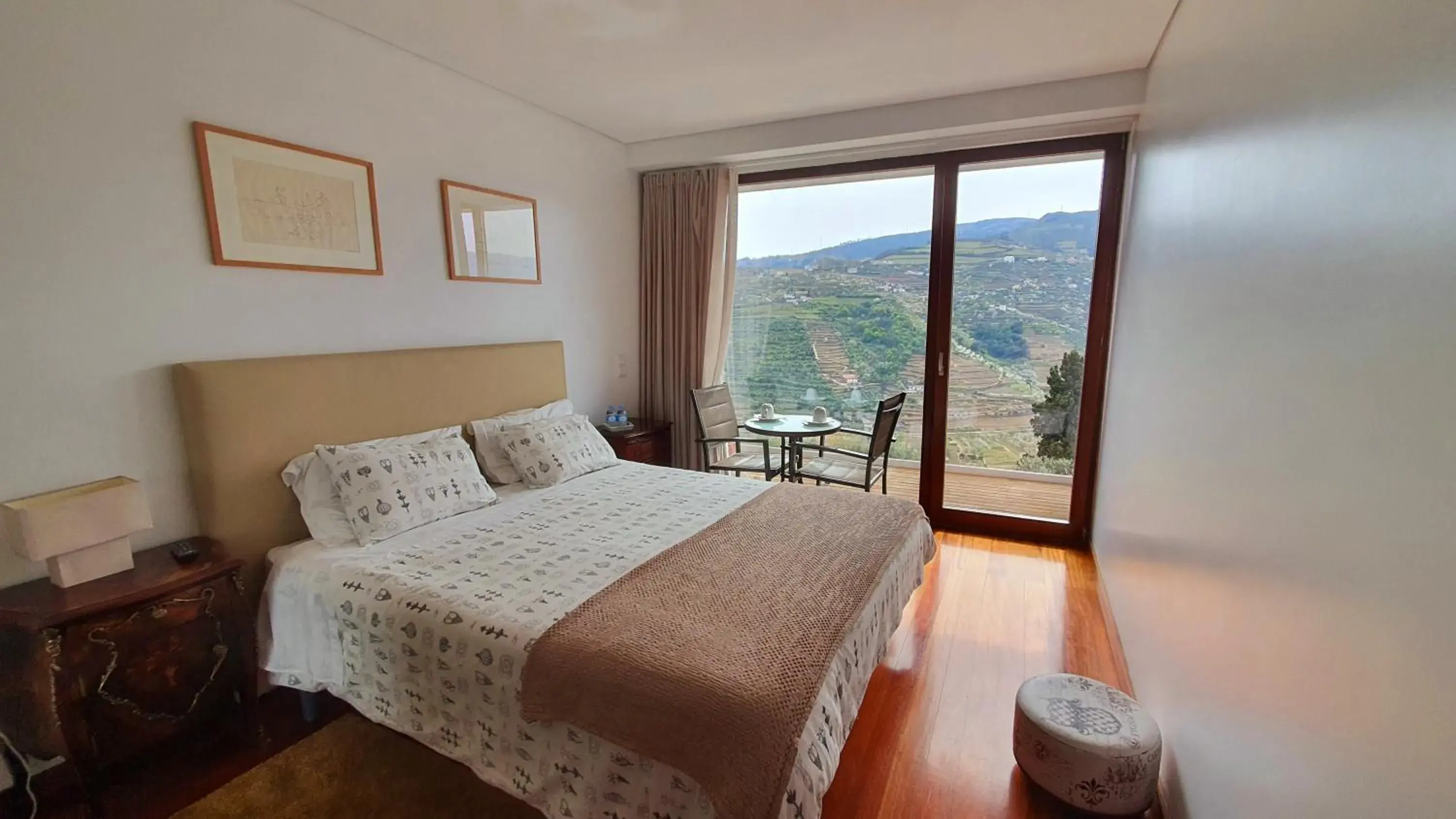 Suite with River View in Imaginário D'El Rei - Guest House Suite with River View in Imaginário D'El Rei - Guest House