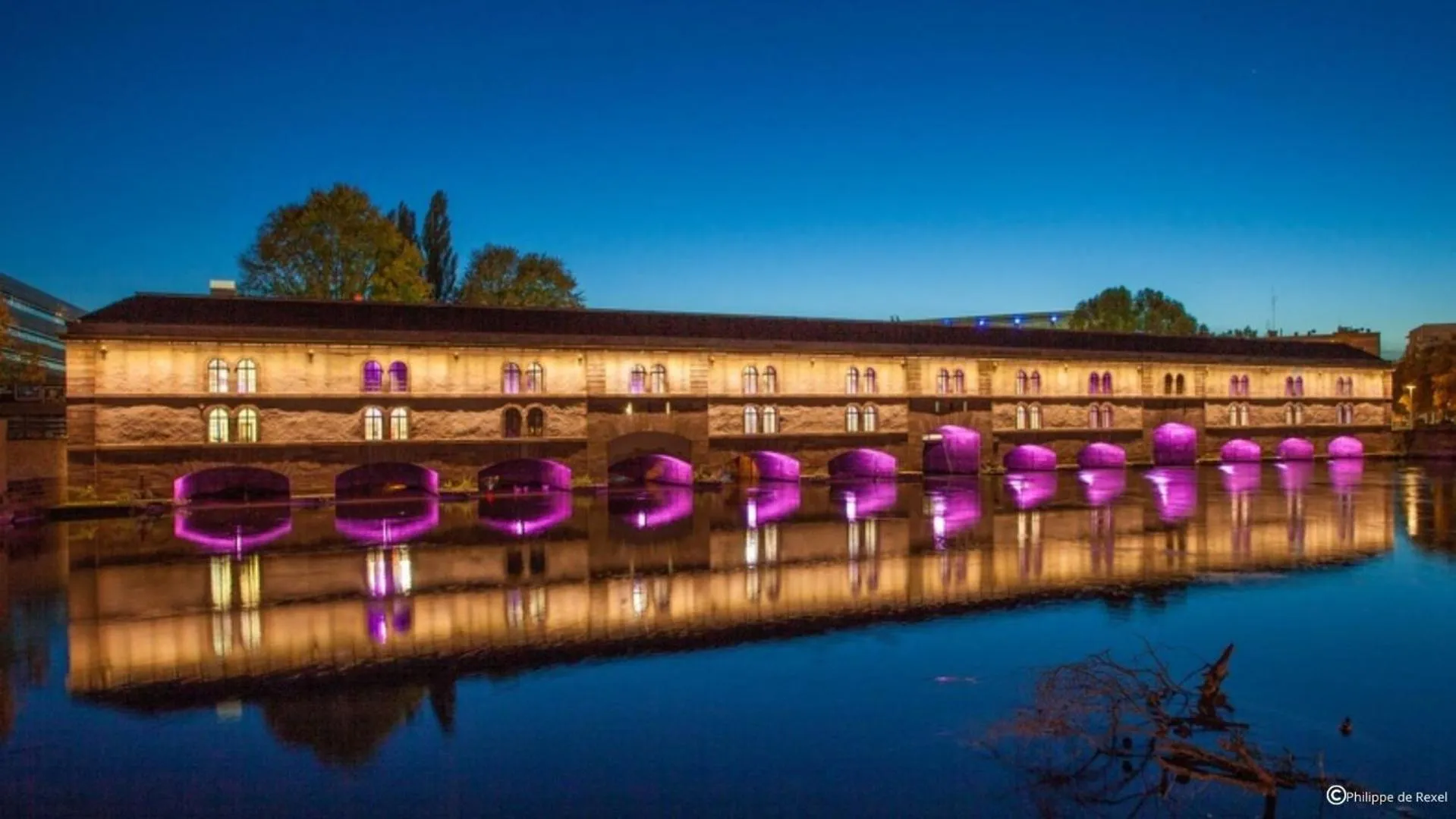 Nearby landmark in Hotel Suisse