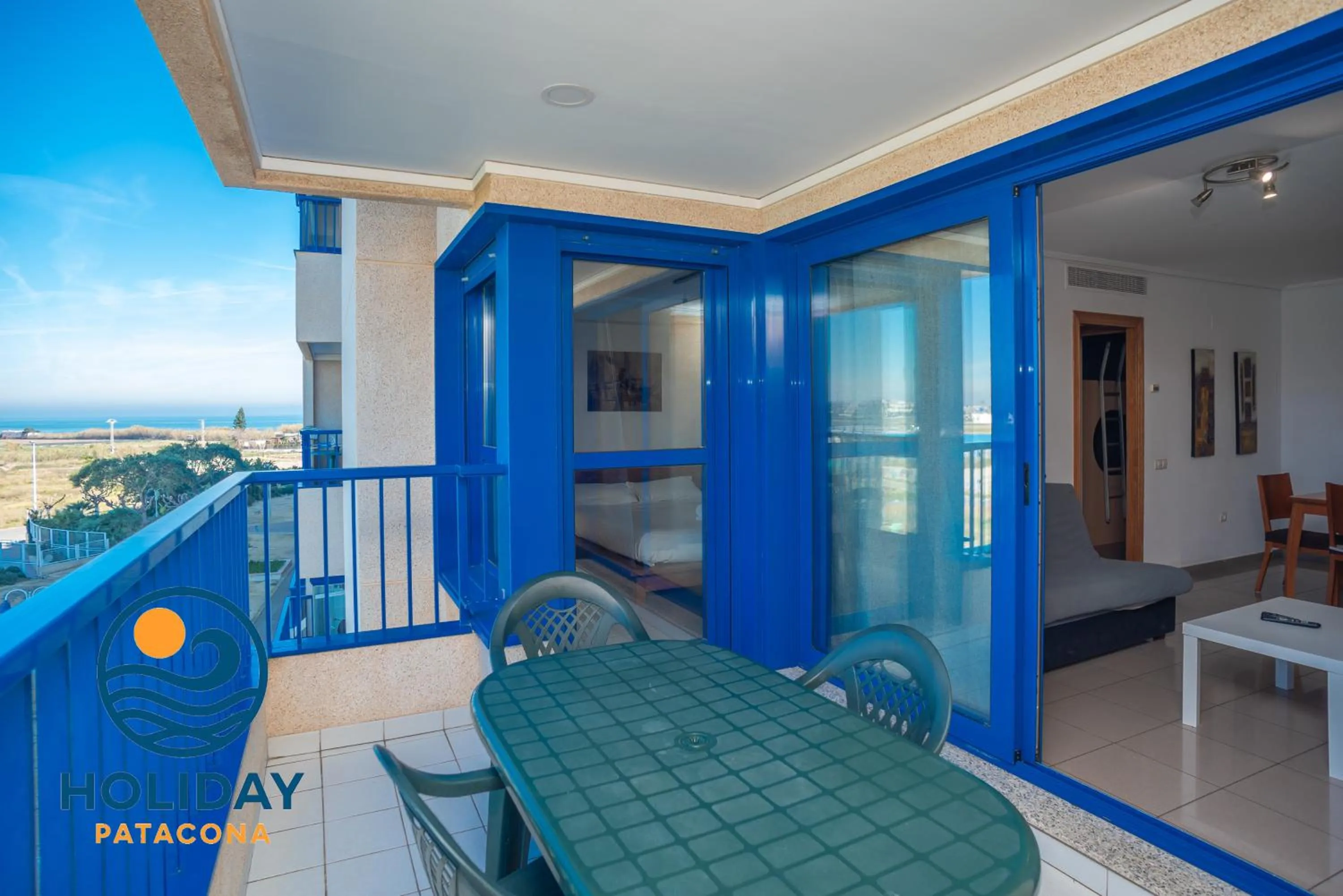 Balcony/Terrace, Bed in Patacona Relax & Resort Apartments