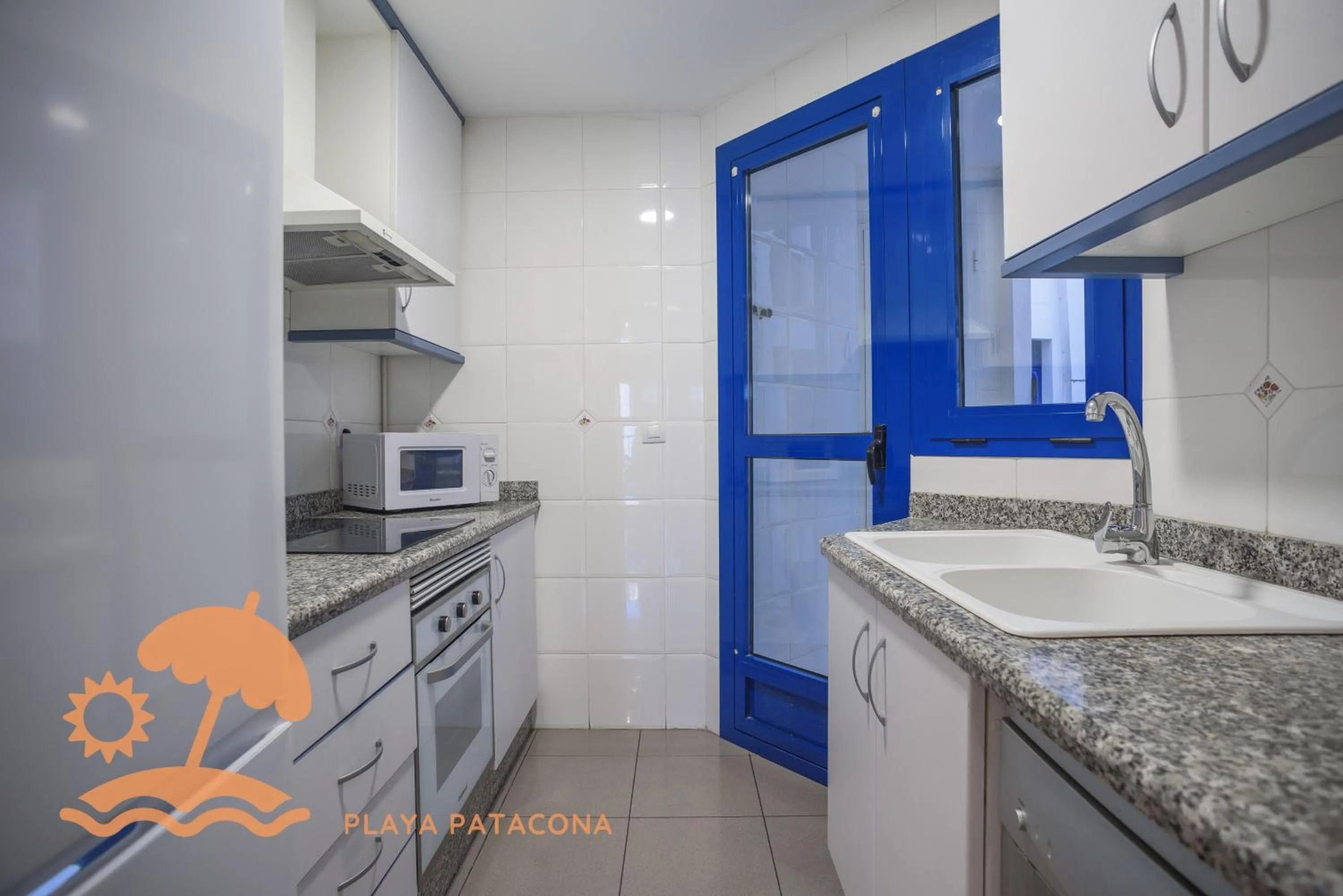 kitchen in Patacona Resort Apartments Primera Linea