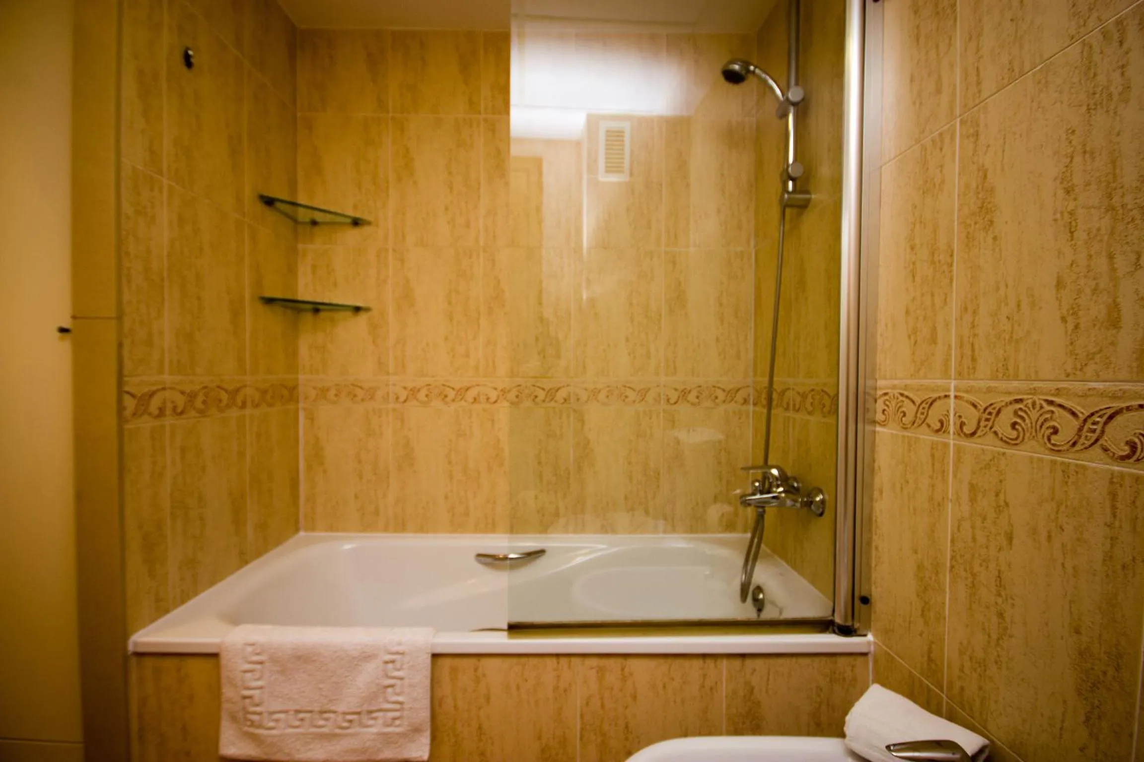 Bathroom in Patacona Resort Apartments Primera Linea