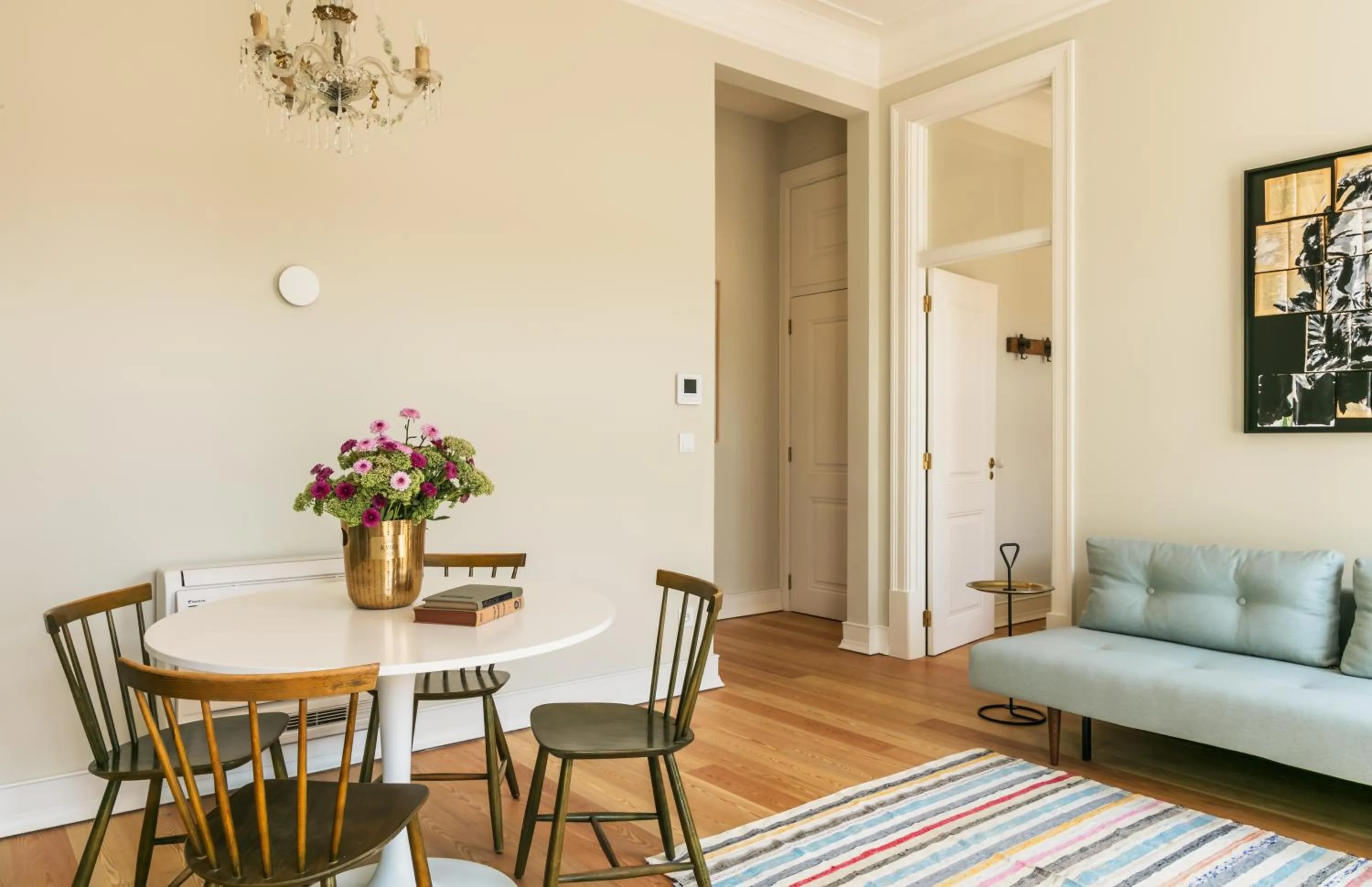 Dining area in Almaria - Ex Libris Apartments | Chiado