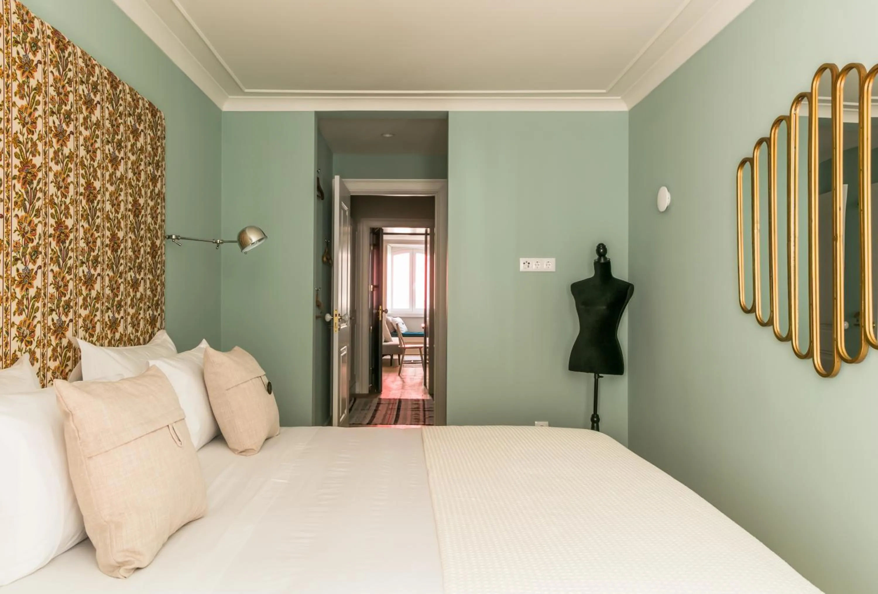 Decorative detail, Bed in Almaria - Ex Libris Apartments | Chiado