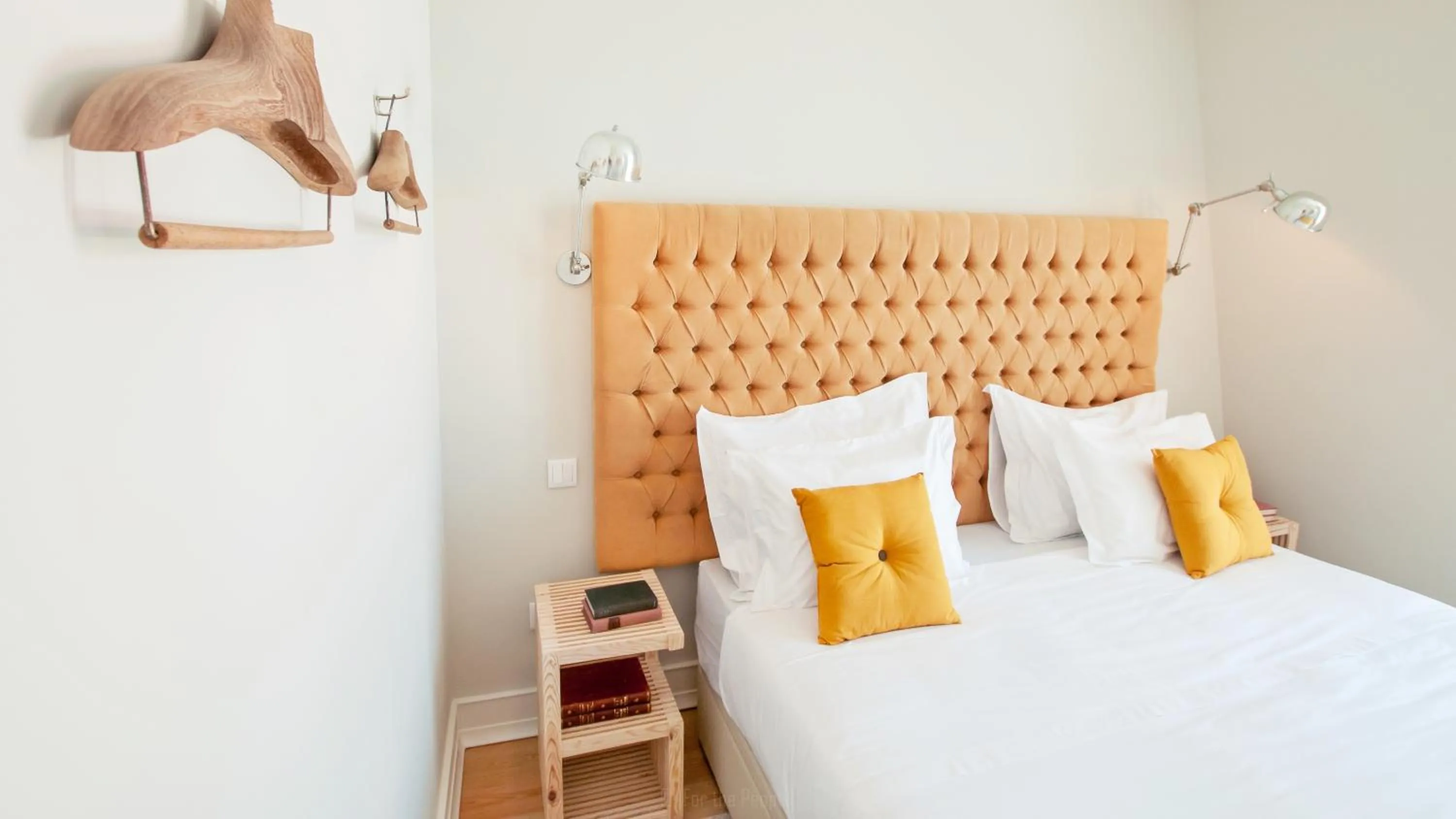 Decorative detail, Bed in Almaria - Ex Libris Apartments | Chiado