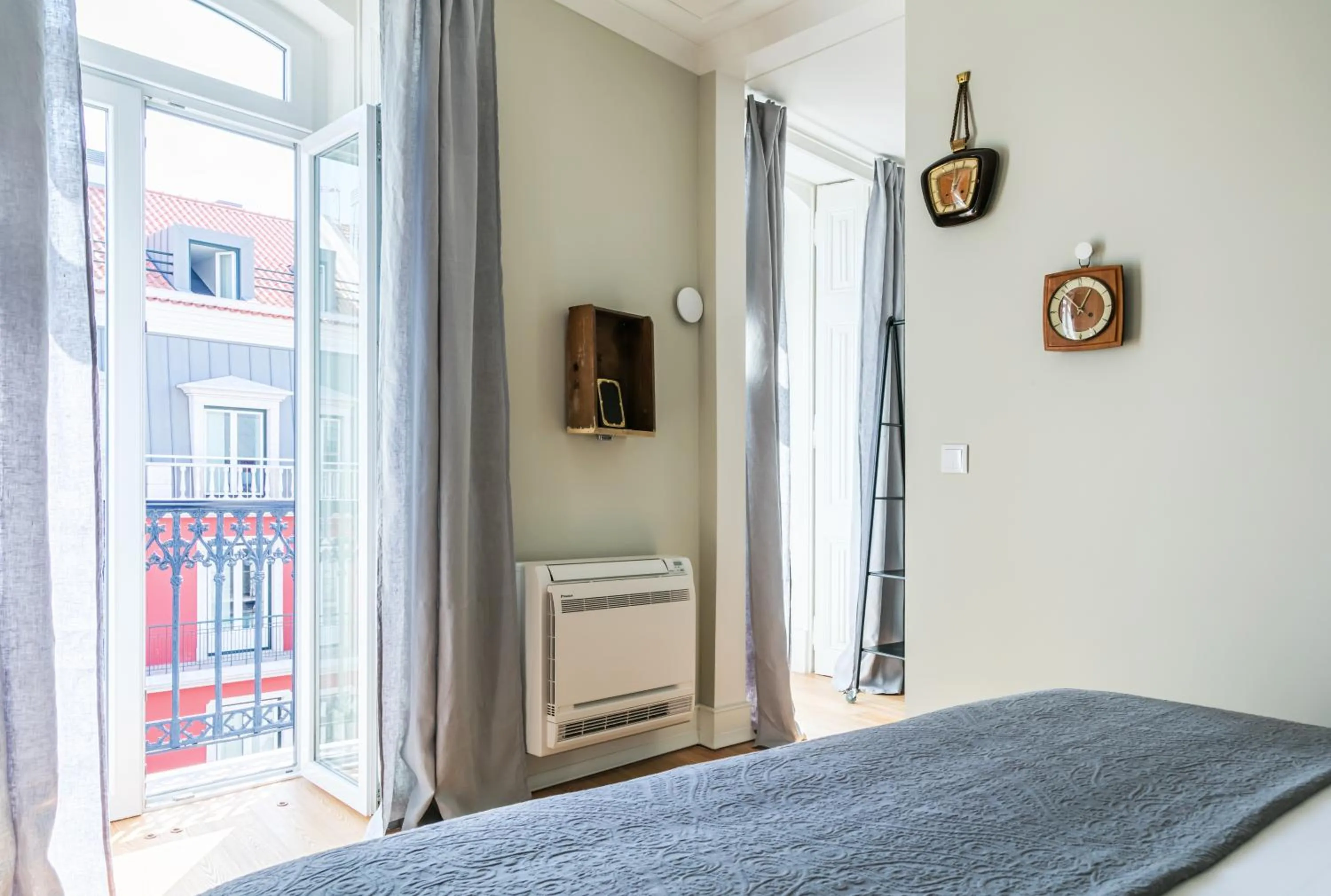 Day, Bed in Almaria - Ex Libris Apartments | Chiado