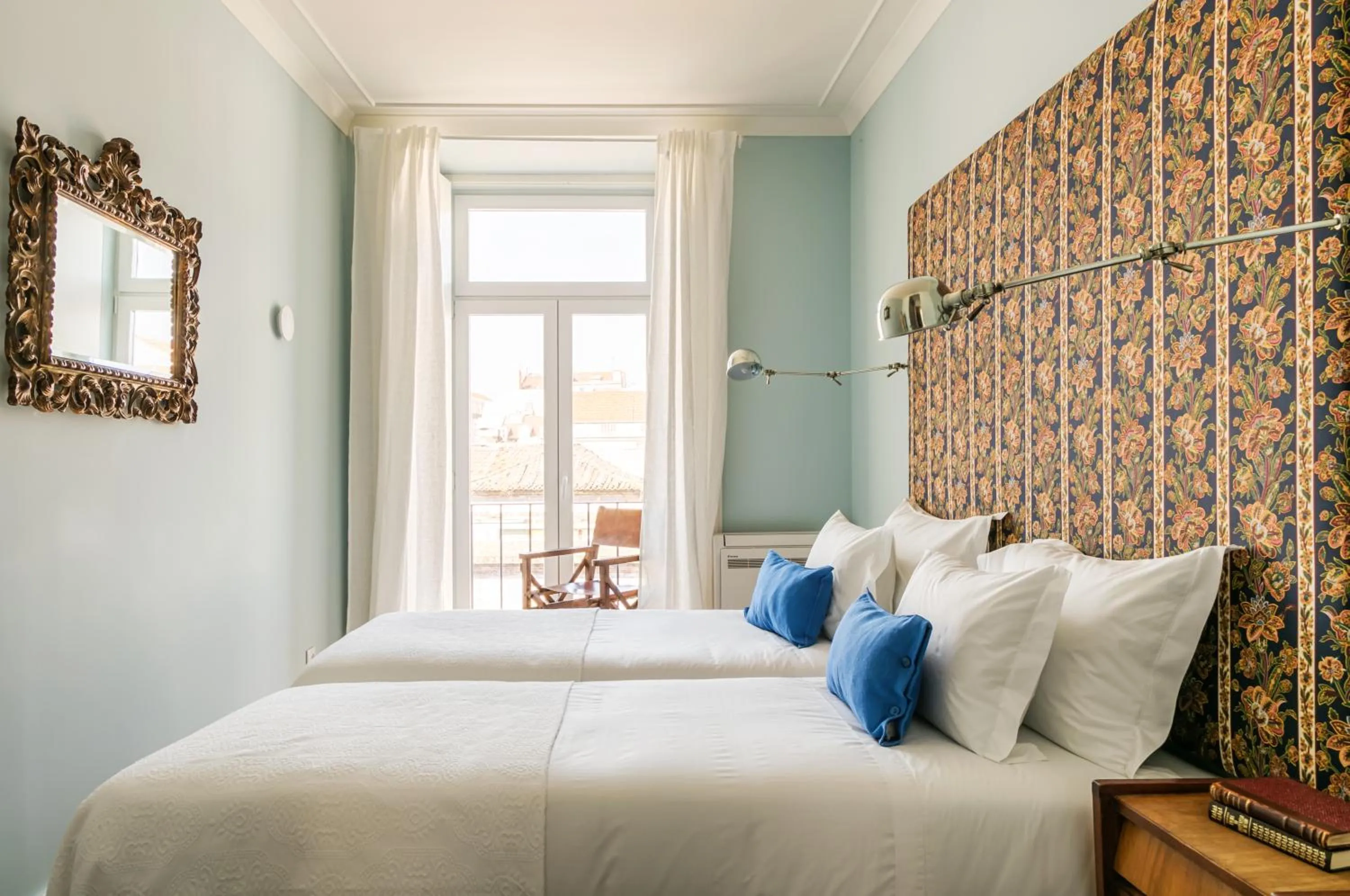 Day, Bed in Almaria - Ex Libris Apartments | Chiado