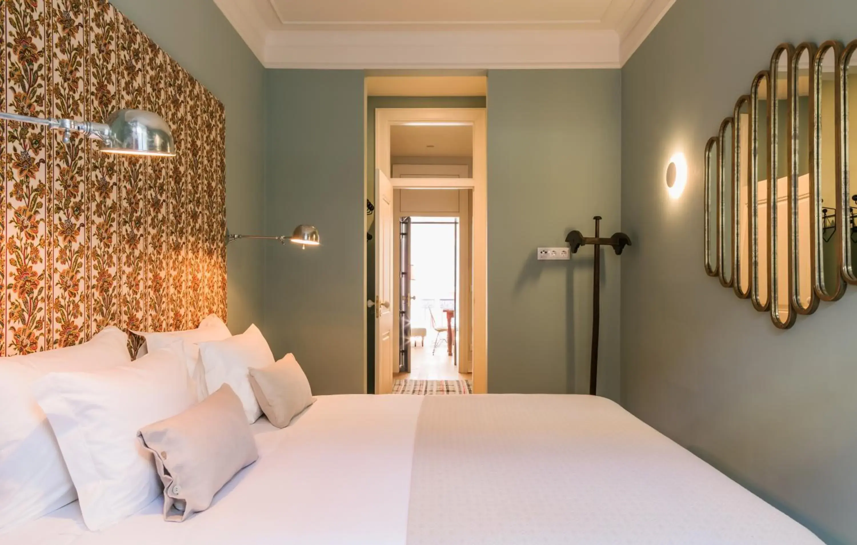 Photo of the whole room, Bed in Almaria - Ex Libris Apartments | Chiado Photo of the whole room, Bed in Almaria - Ex Libris Apartments | Chiado