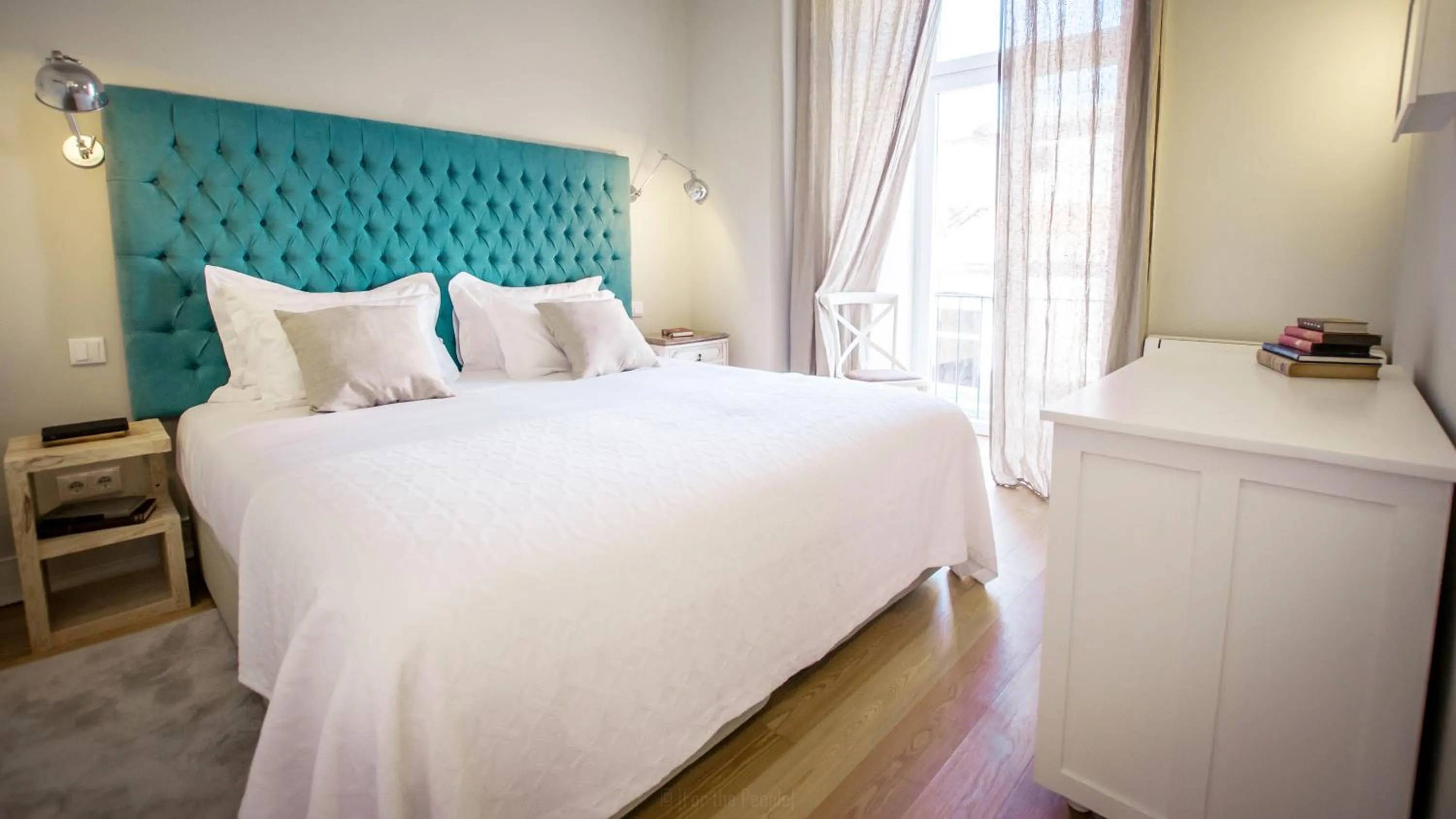 Day, Bed in Almaria - Ex Libris Apartments | Chiado