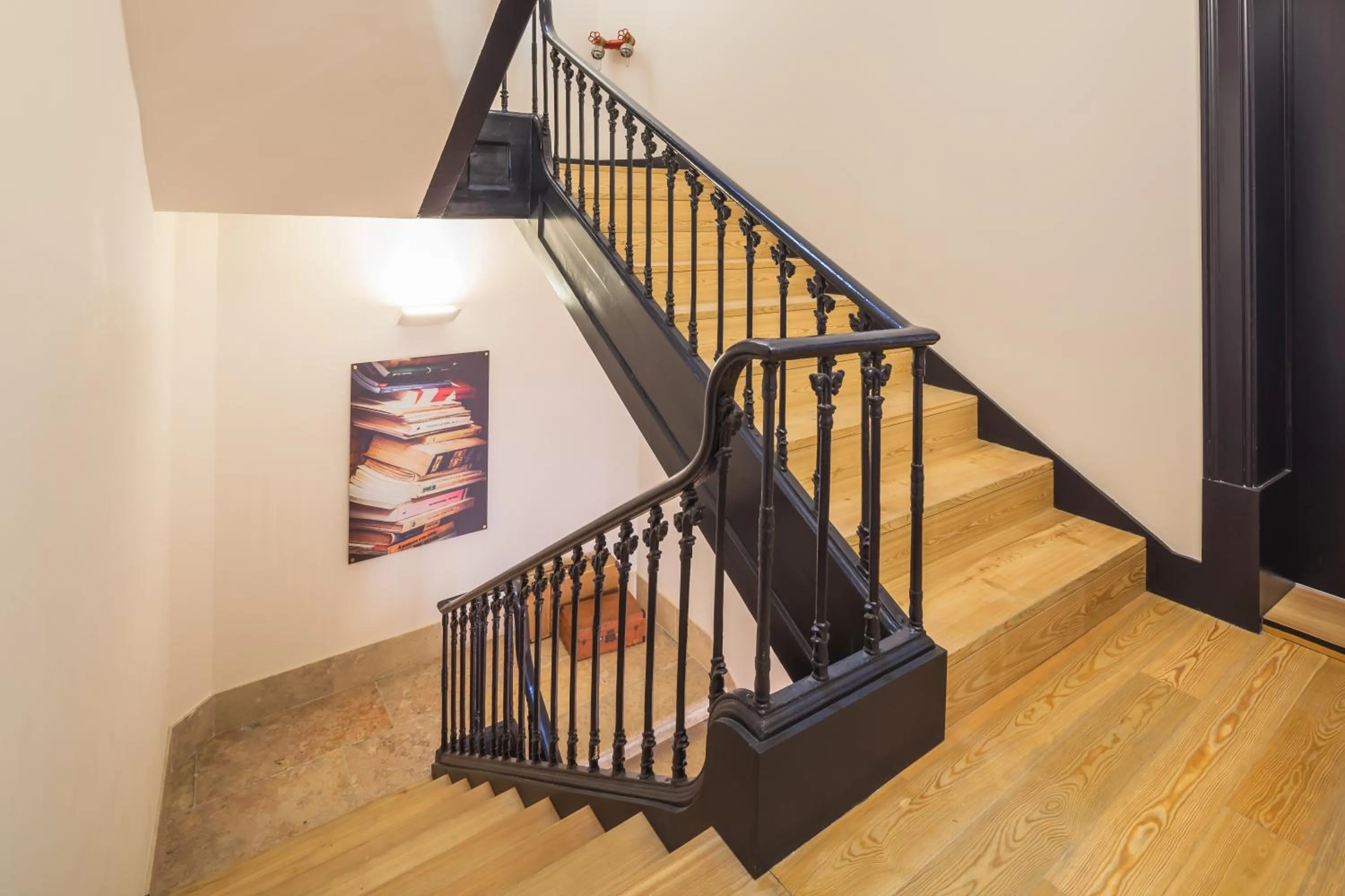 Decorative detail in Almaria - Ex Libris Apartments | Chiado