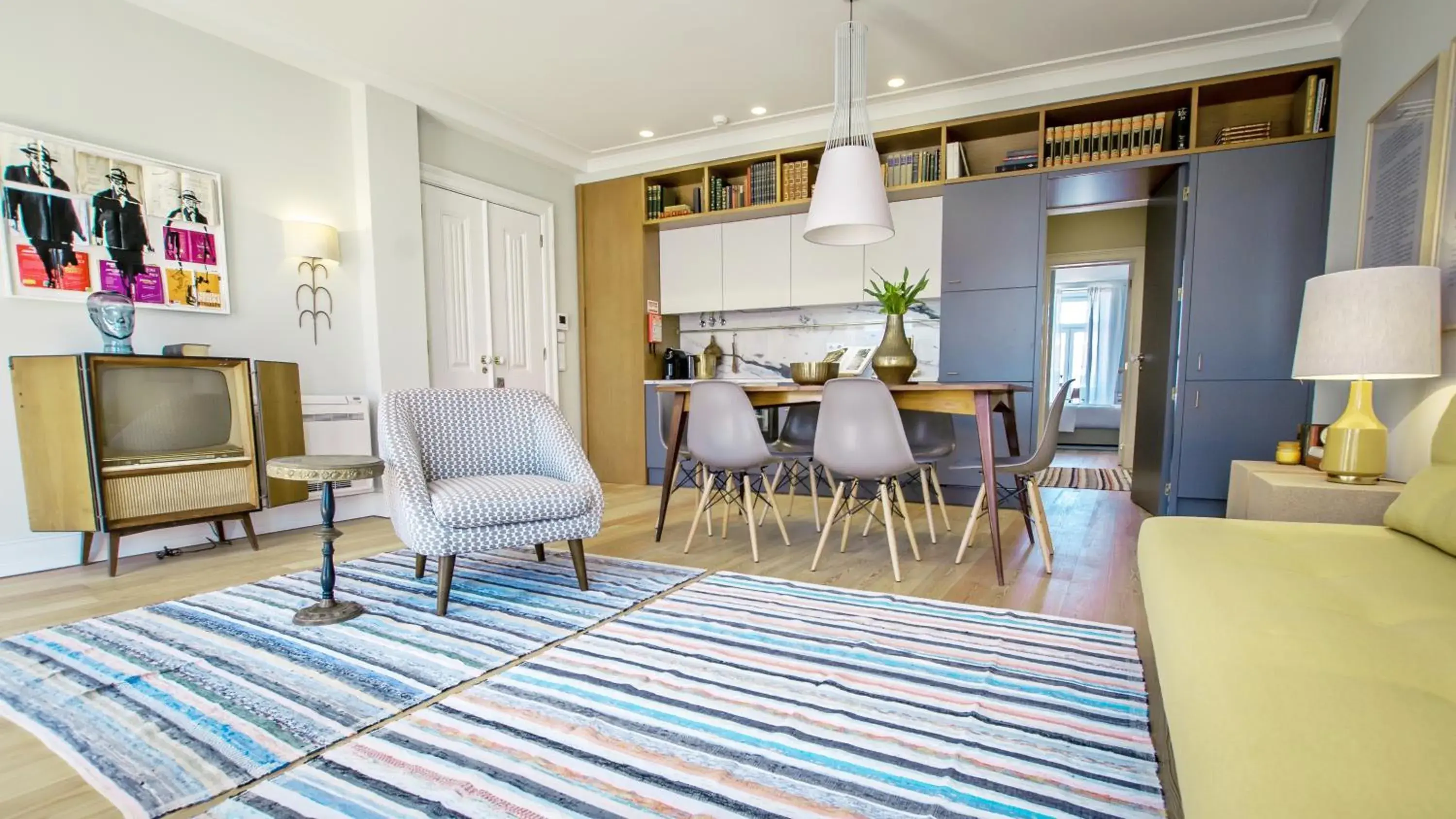 Living room in Almaria - Ex Libris Apartments | Chiado Living room in Almaria - Ex Libris Apartments | Chiado