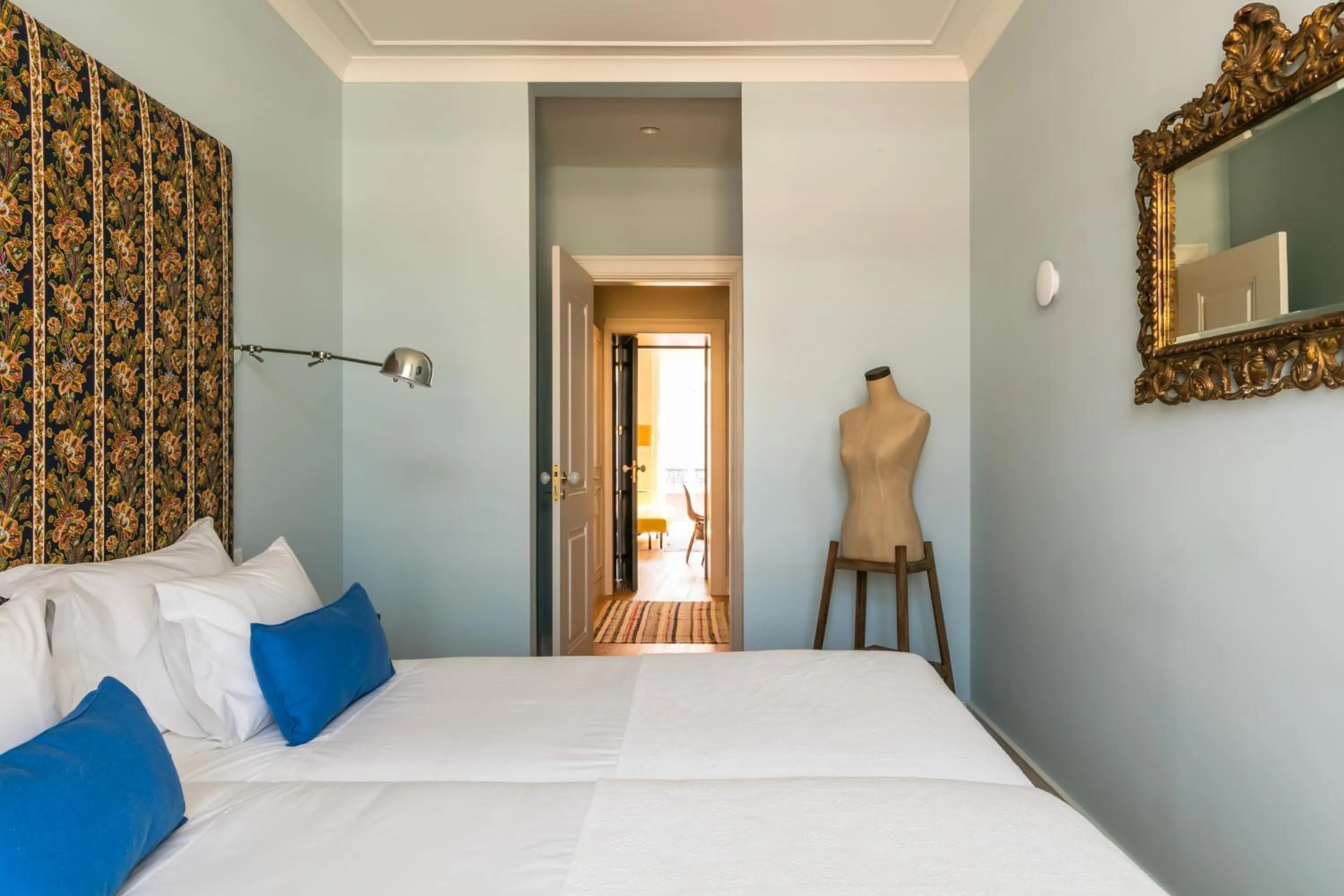 Photo of the whole room, Bed in Almaria - Ex Libris Apartments | Chiado