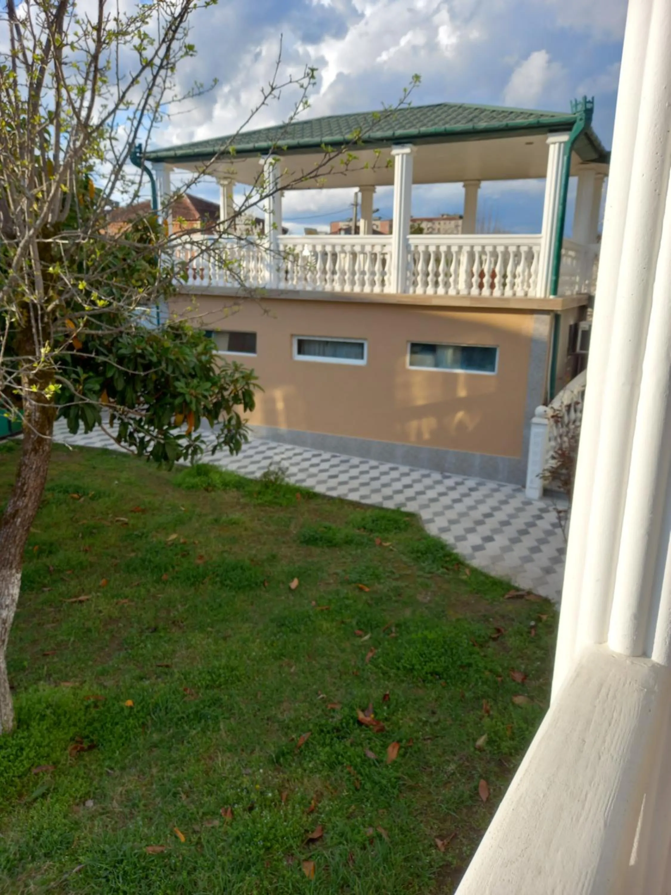 Day in Tskaltubo Apartment Mirian Mepe