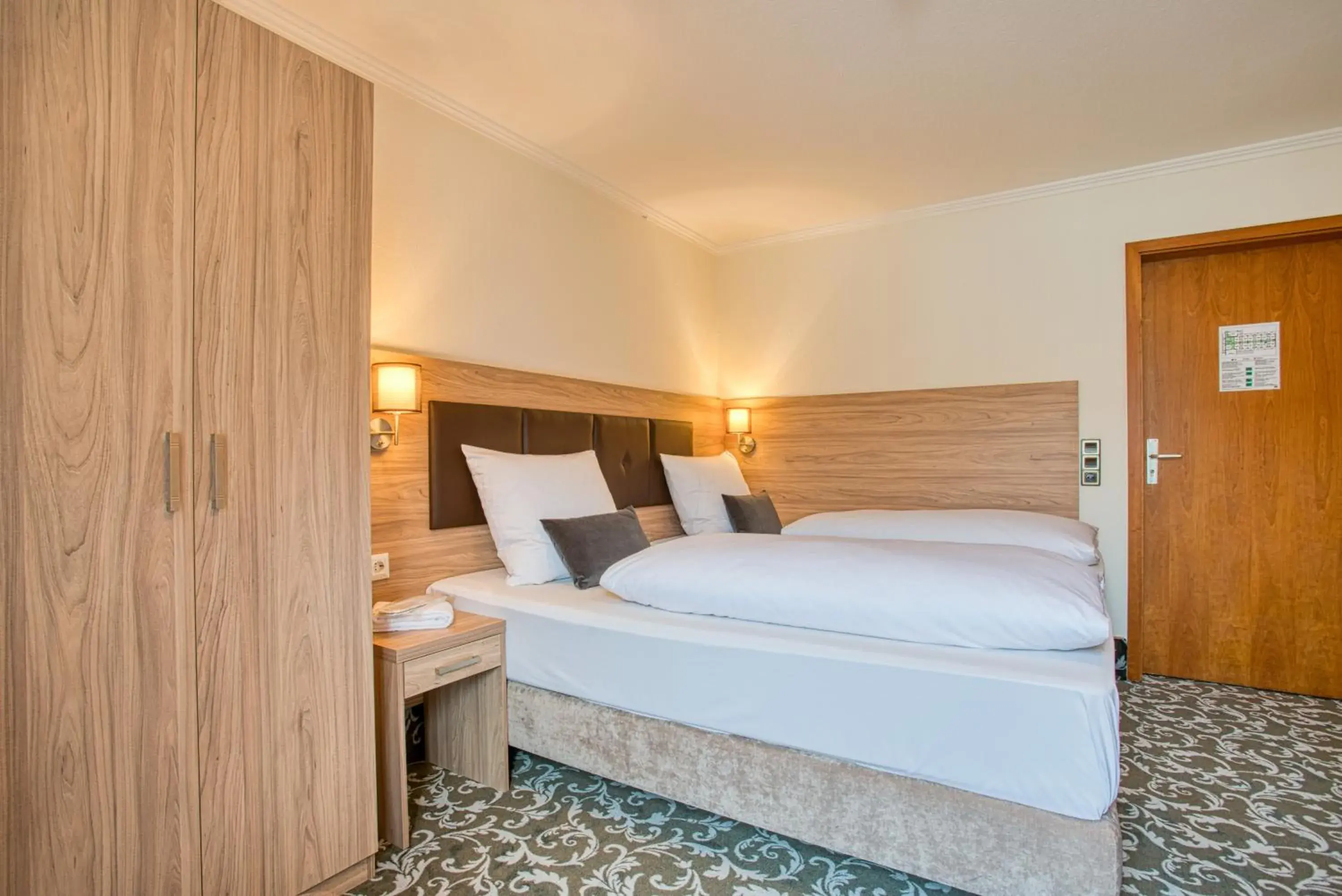 Twin Room with Balcony - single occupancy in Sporthotel Bad Bevensen Twin Room with Balcony - single occupancy in Sporthotel Bad Bevensen