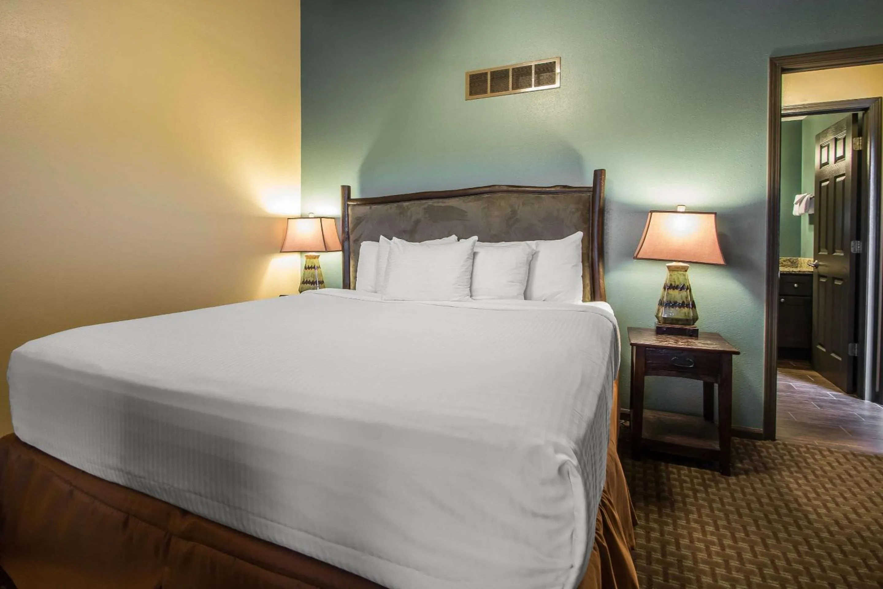 Bed in Bluegreen Vacations Christmas Mountain Village, an Ascend Collection Resort