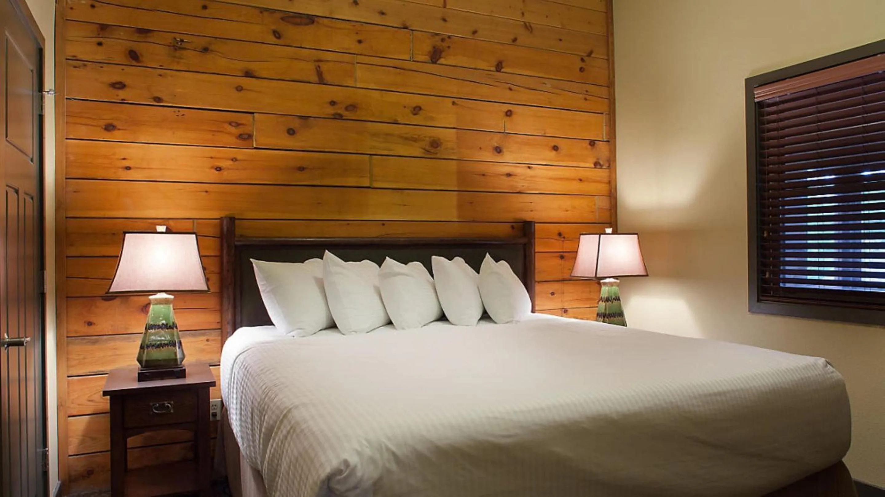 Bed in Bluegreen Vacations Christmas Mountain Village, an Ascend Collection Resort