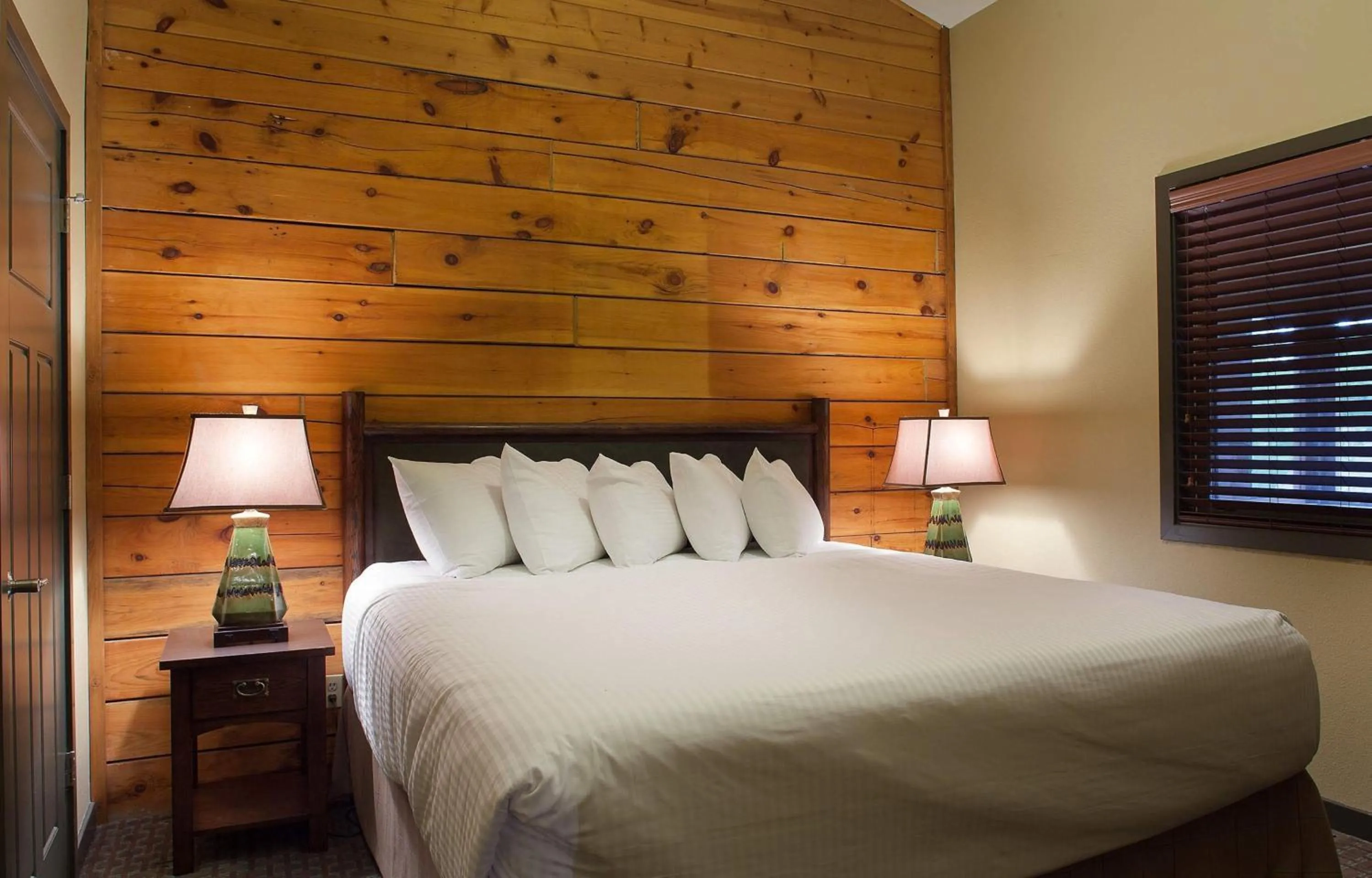 Bed in Bluegreen Vacations Christmas Mountain Village, an Ascend Collection Resort