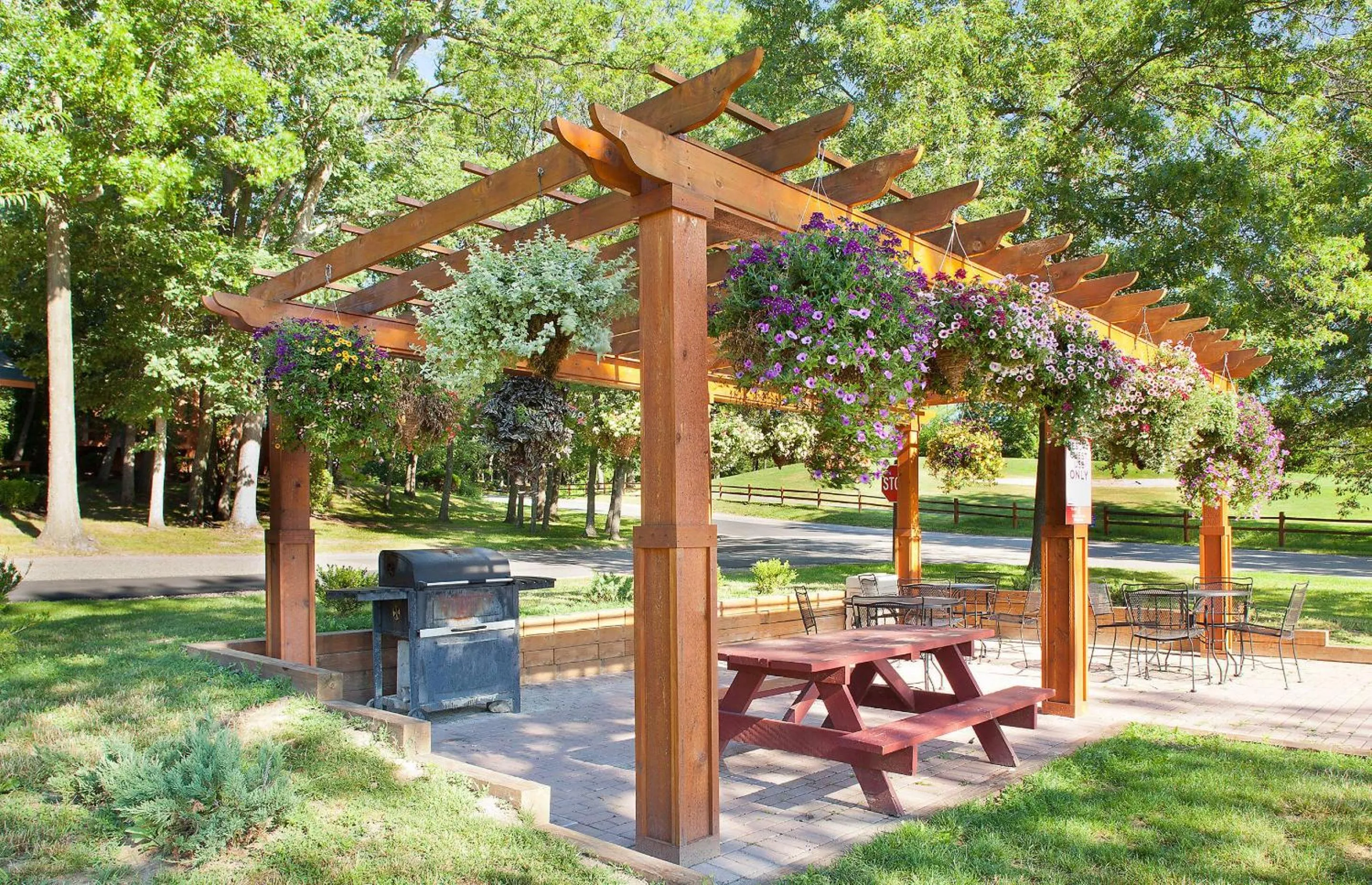 BBQ facilities in Bluegreen Vacations Christmas Mountain Village, an Ascend Collection Resort