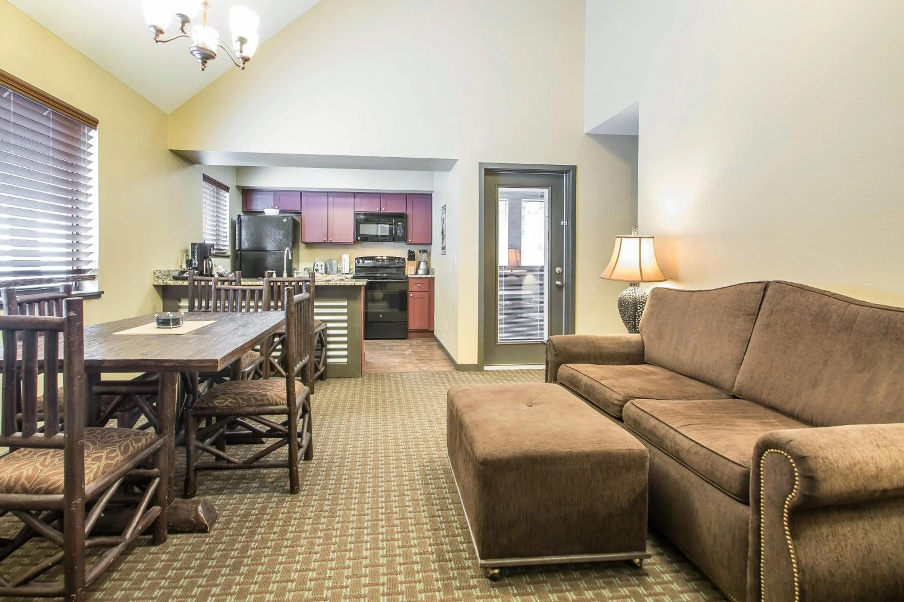 Kitchen or kitchenette in Bluegreen Vacations Christmas Mountain Village, an Ascend Collection Resort