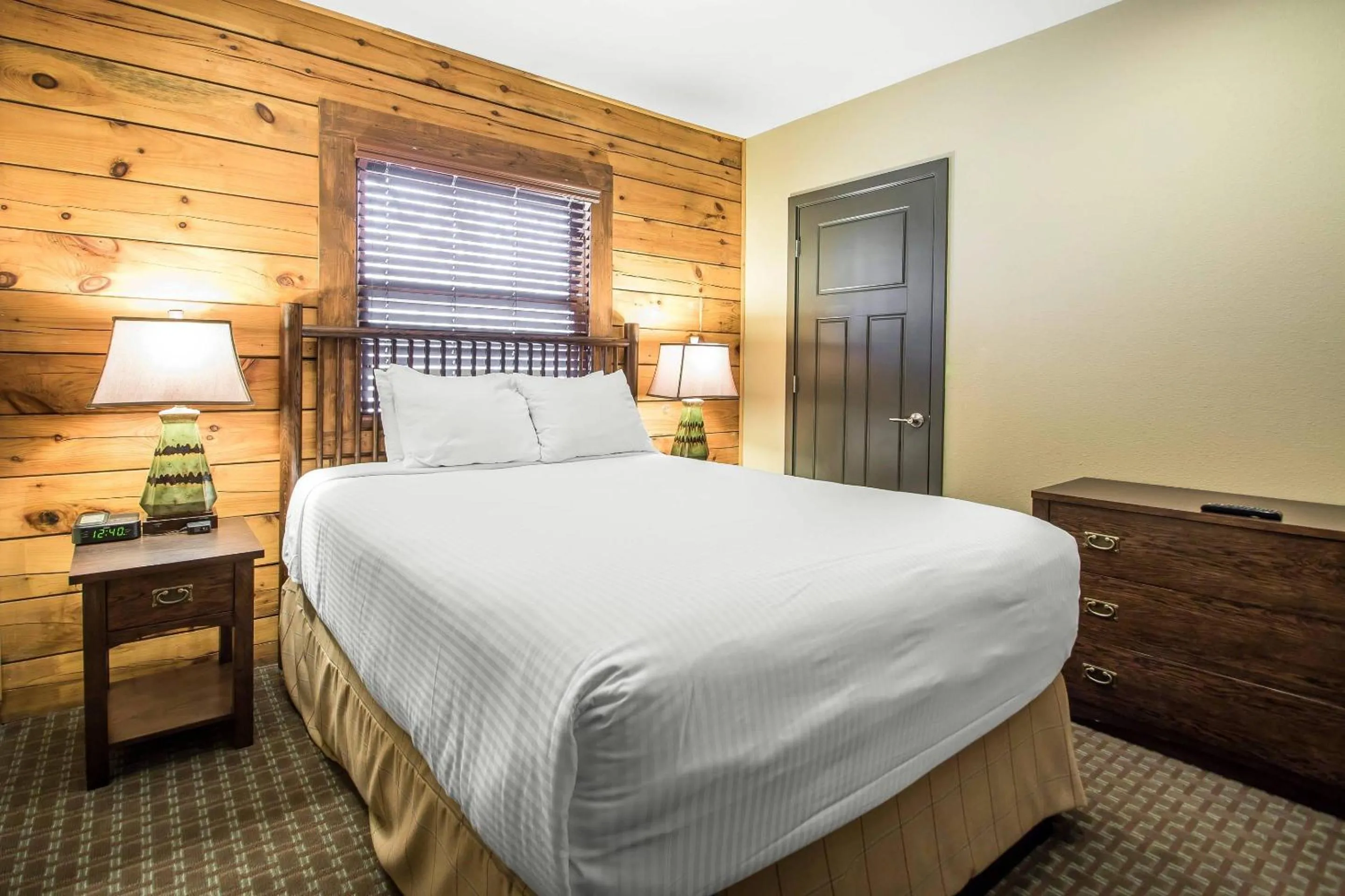 Bedroom, Bed in Bluegreen Vacations Christmas Mountain Village, an Ascend Collection Resort
