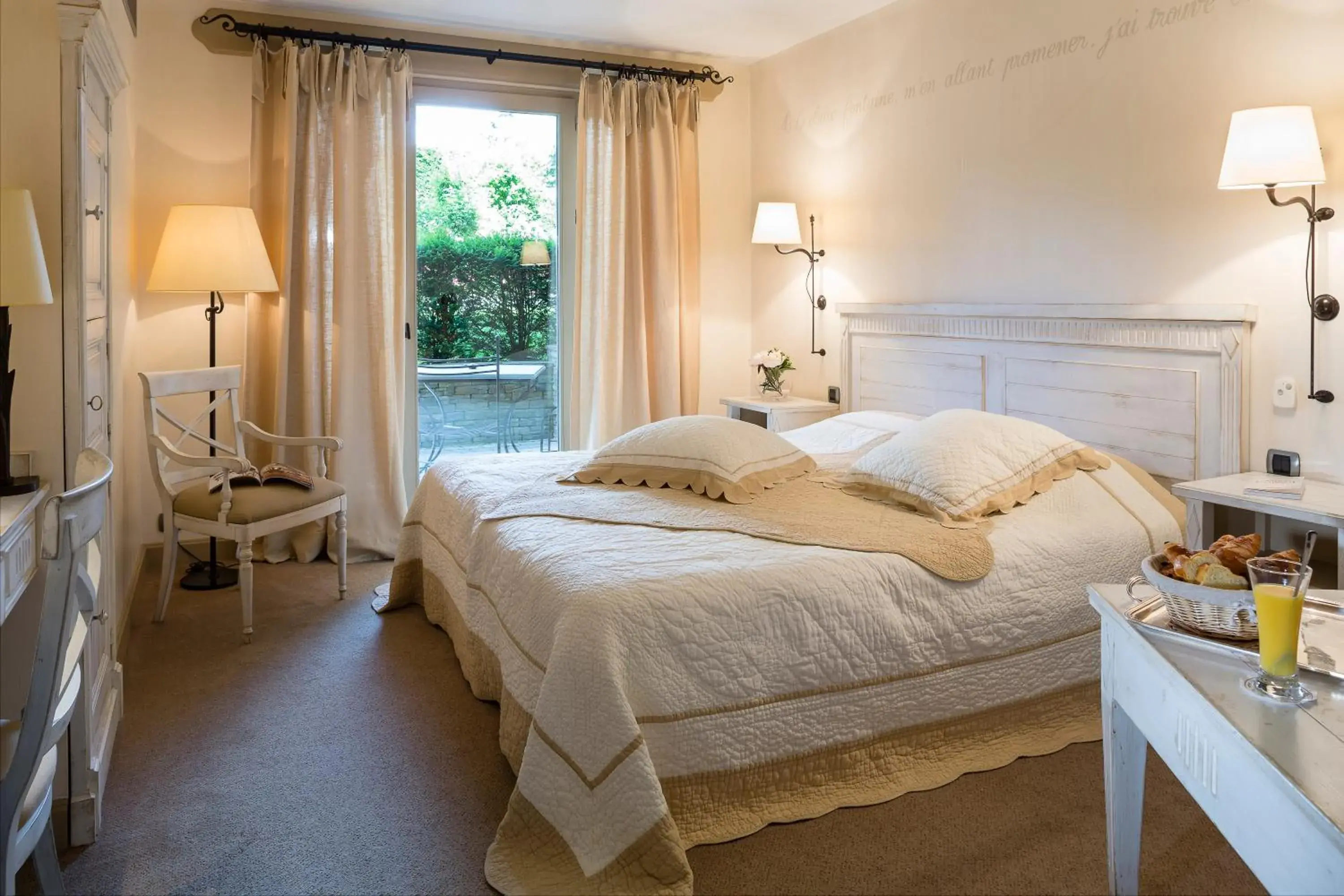 Single or Double Room in Domaine de Clairefontaine - Teritoria Single or Double Room in Domaine de Clairefontaine - Teritoria