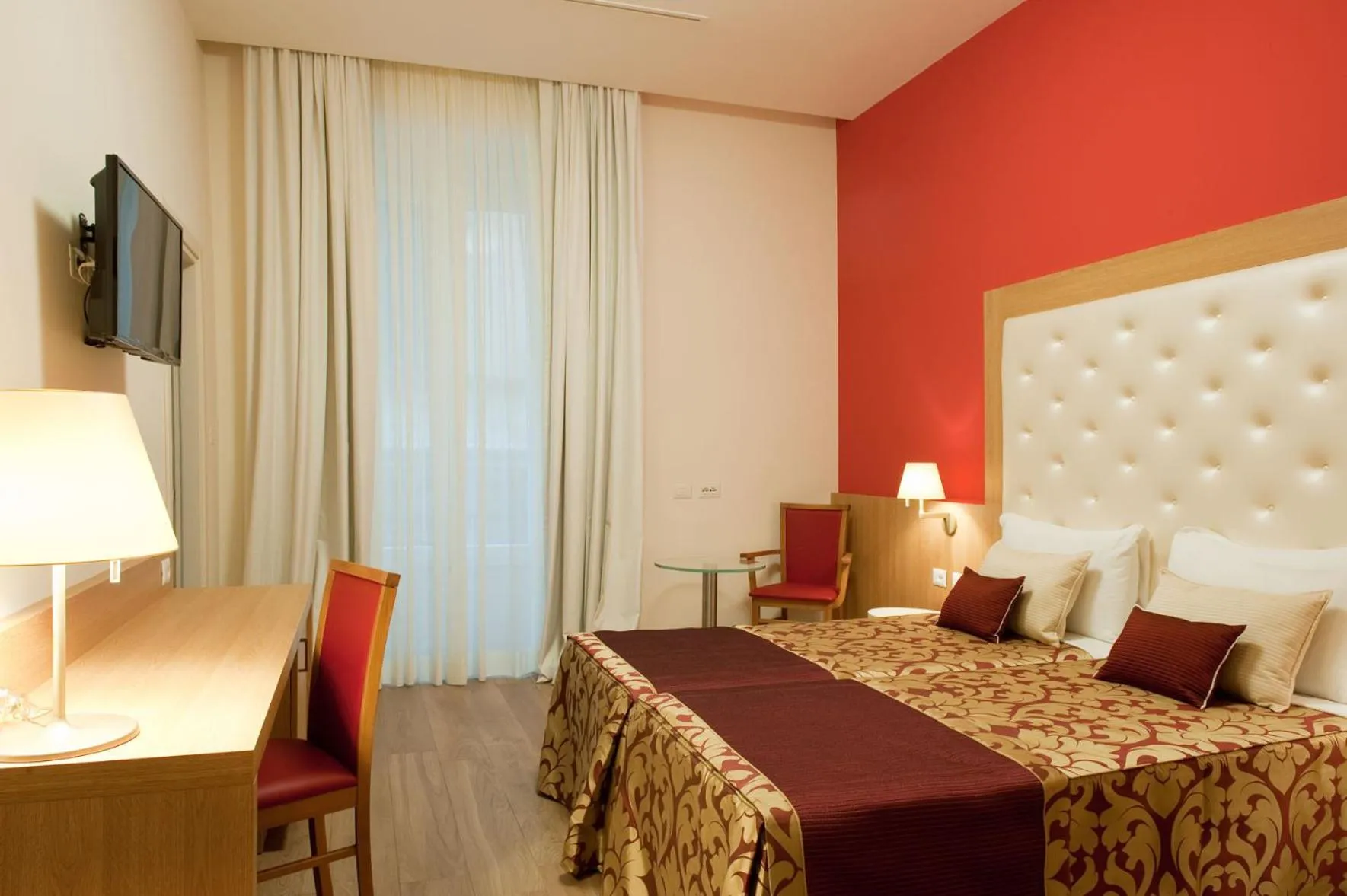 Photo of the whole room, Bed in Navona Luxury Guesthouse