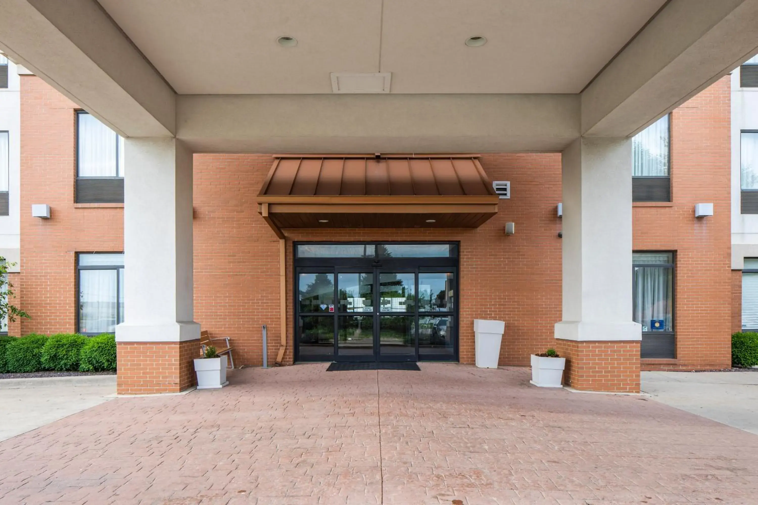 Property building in Holiday Inn Express Bloomington West by IHG Property building in Holiday Inn Express Bloomington West by IHG