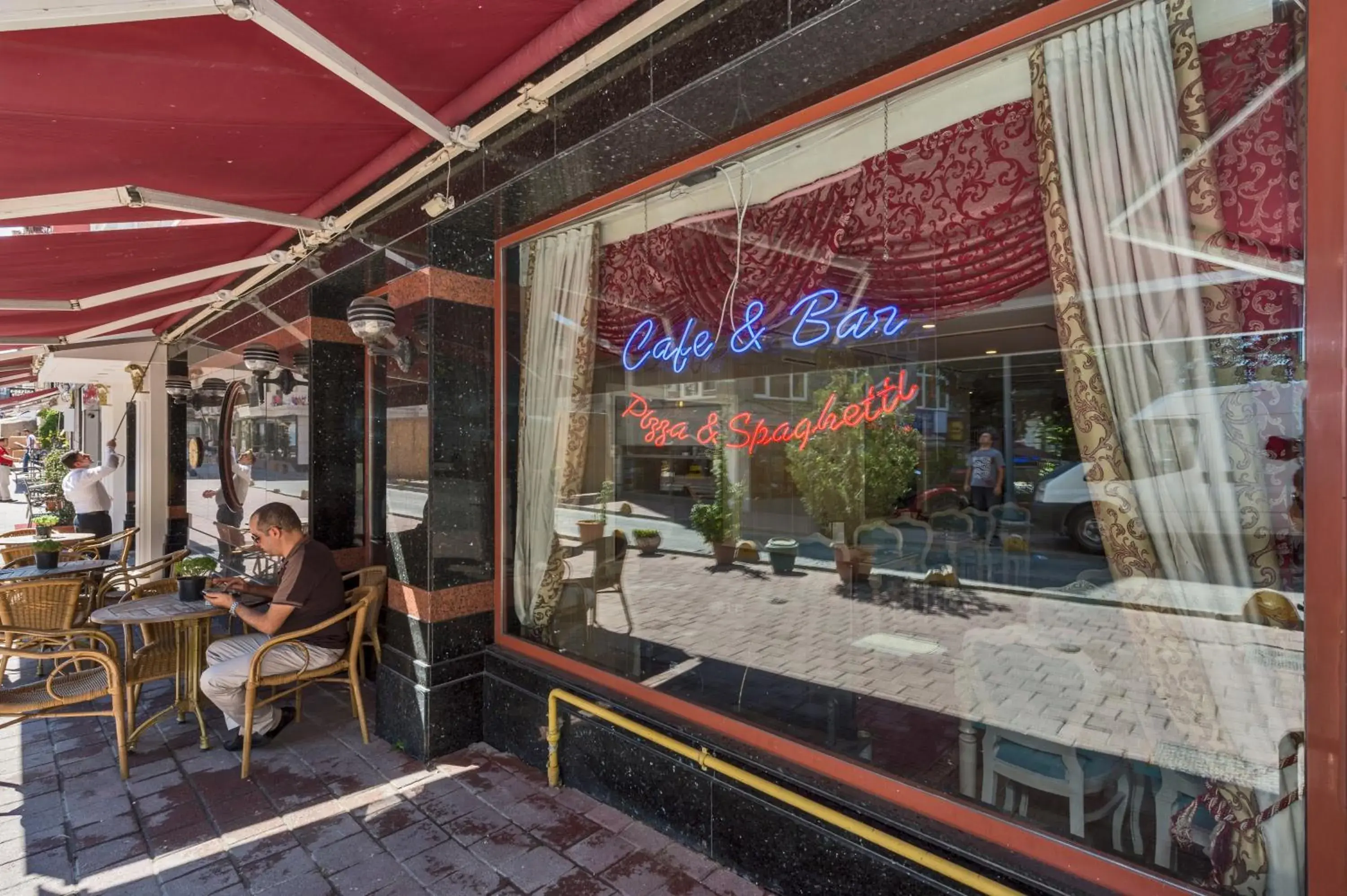 Facade/entrance in Santa Sophia Hotel - İstanbul Facade/entrance in Santa Sophia Hotel - İstanbul