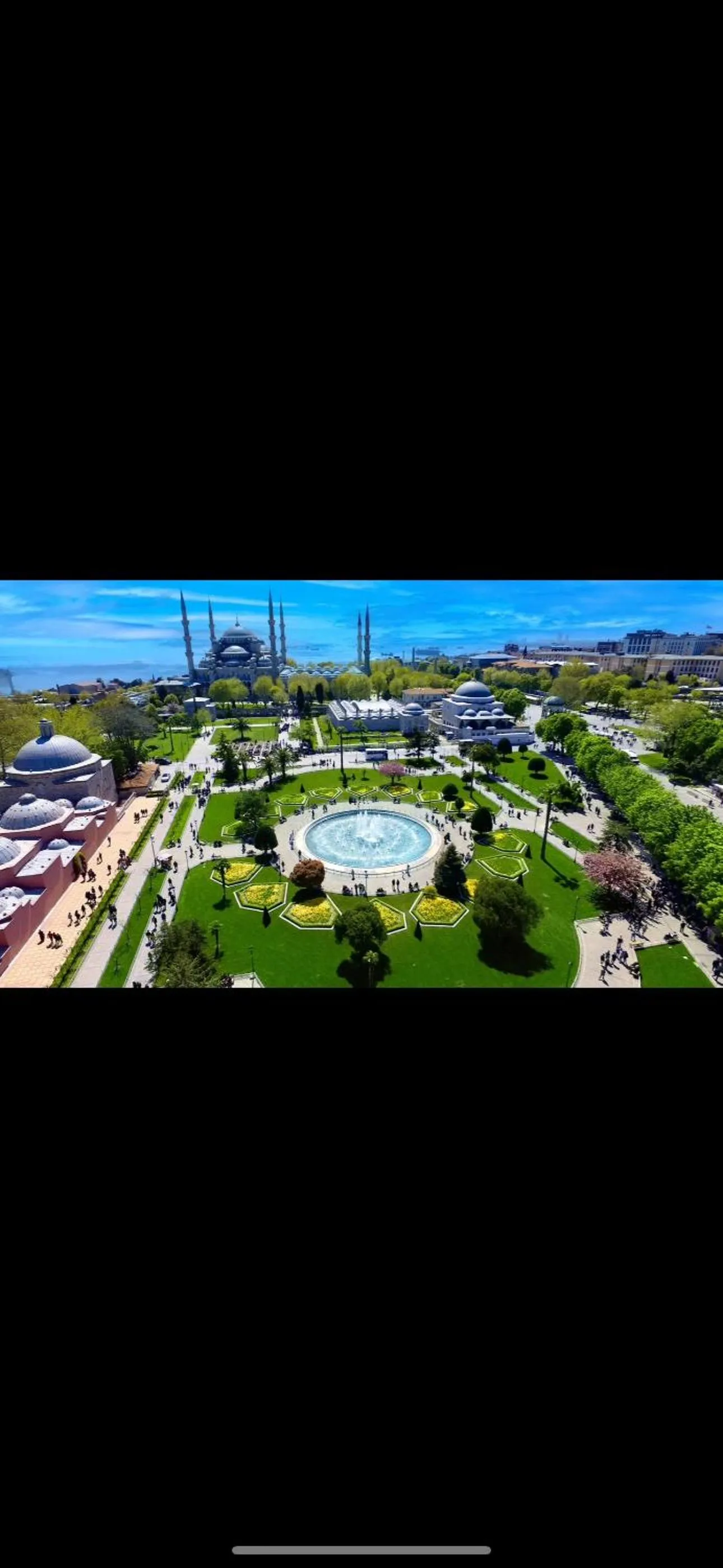 Day in Arat Apartments