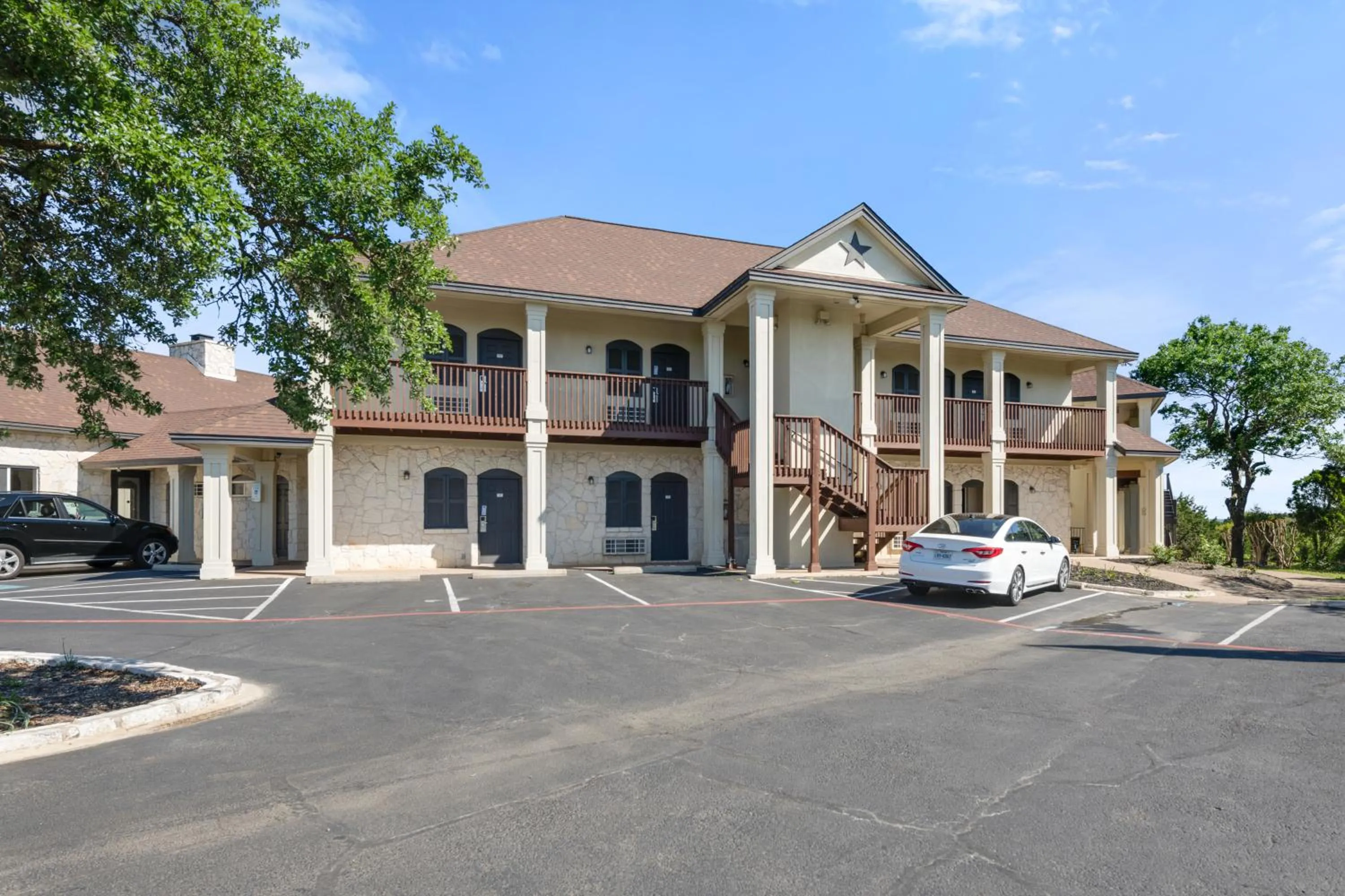 Property building in Mountain Star Lodge