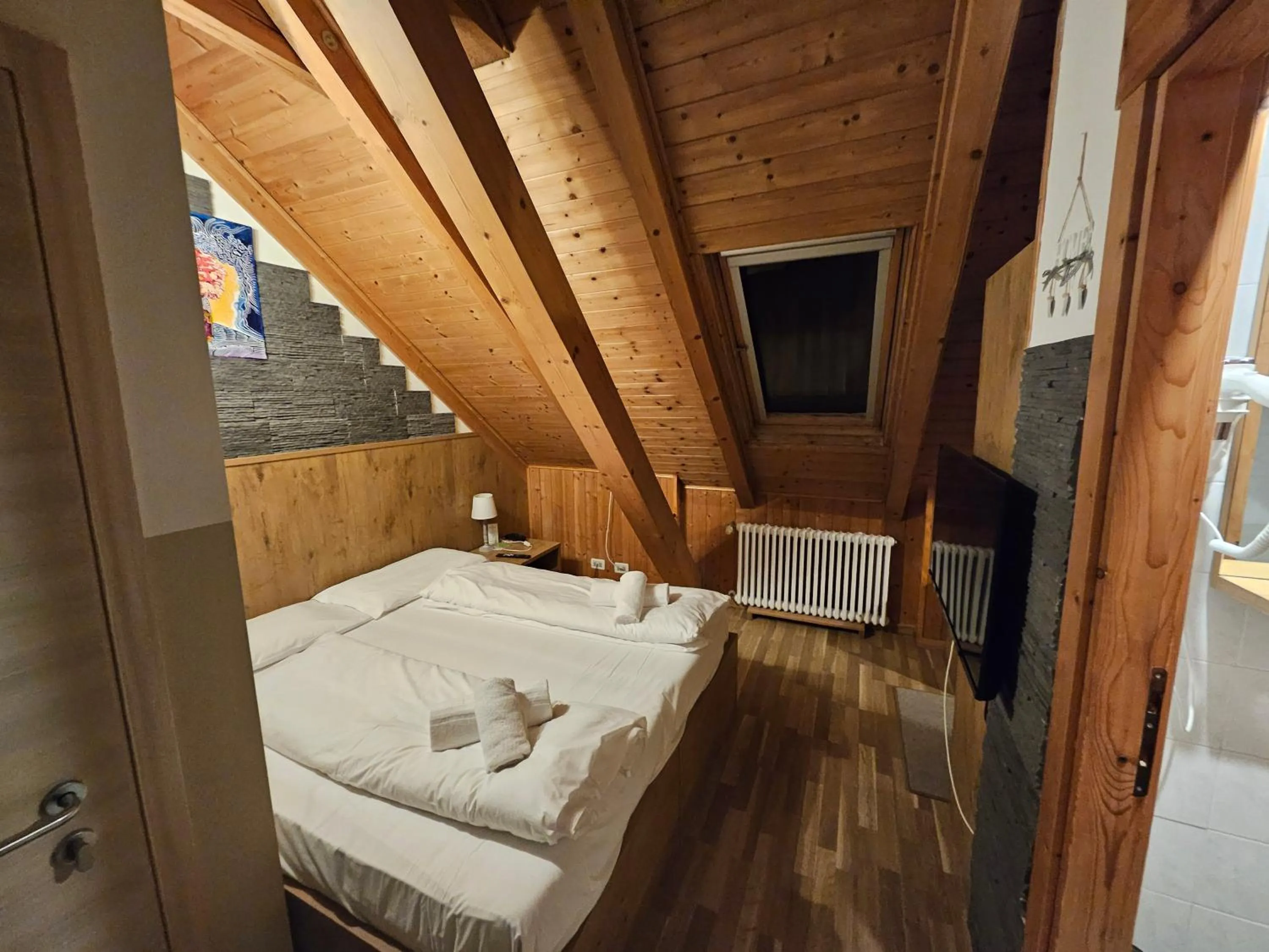 Bedroom, Bed in Hotel Tarvisio Four Seasons