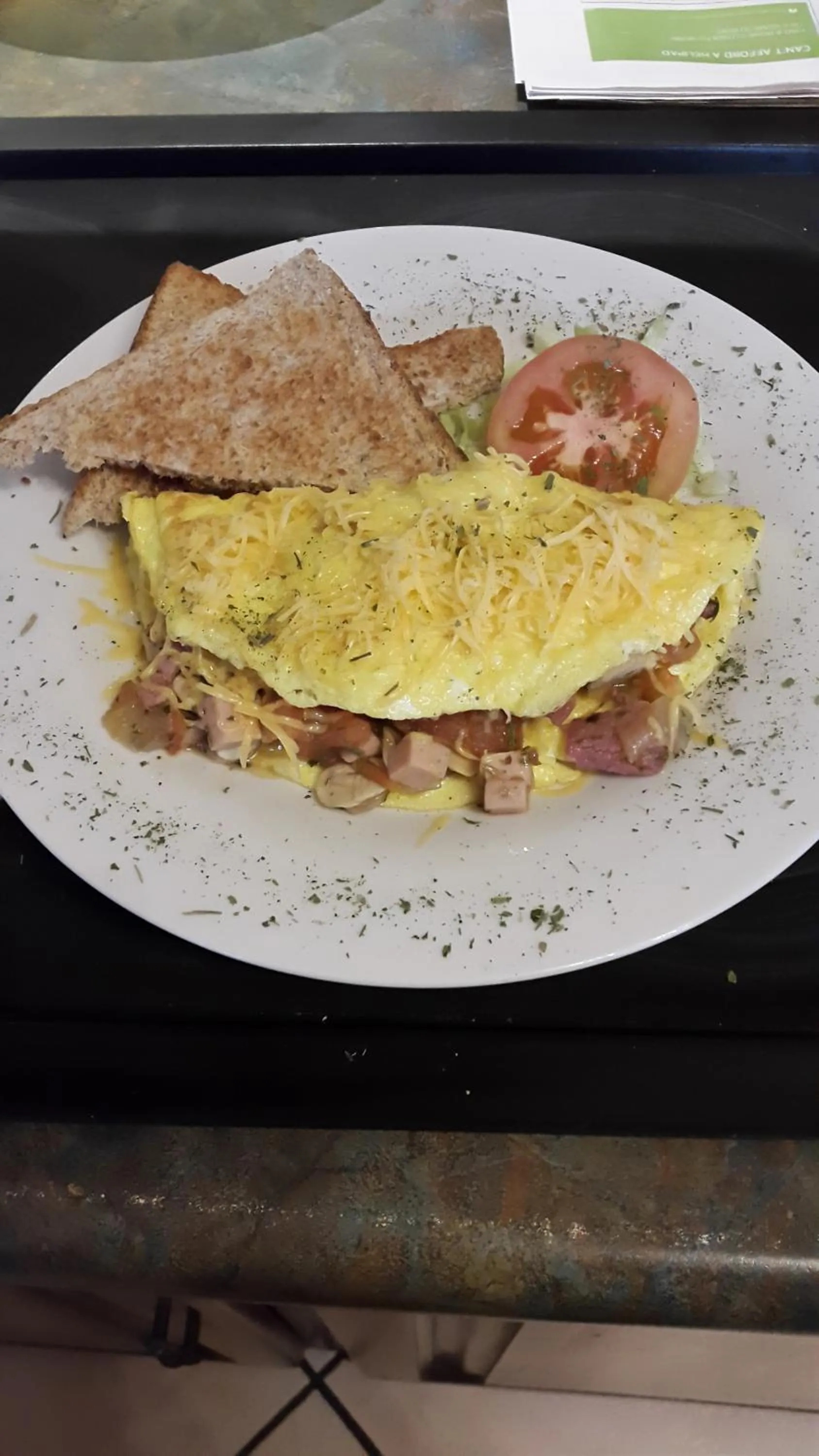 English/Irish breakfast in The Cedars Bed and Breakfast