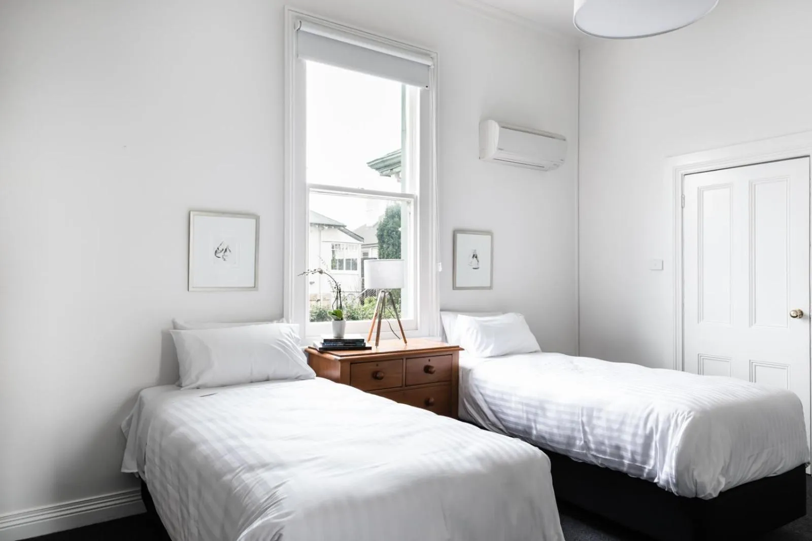 Bed in Battery Point Manor