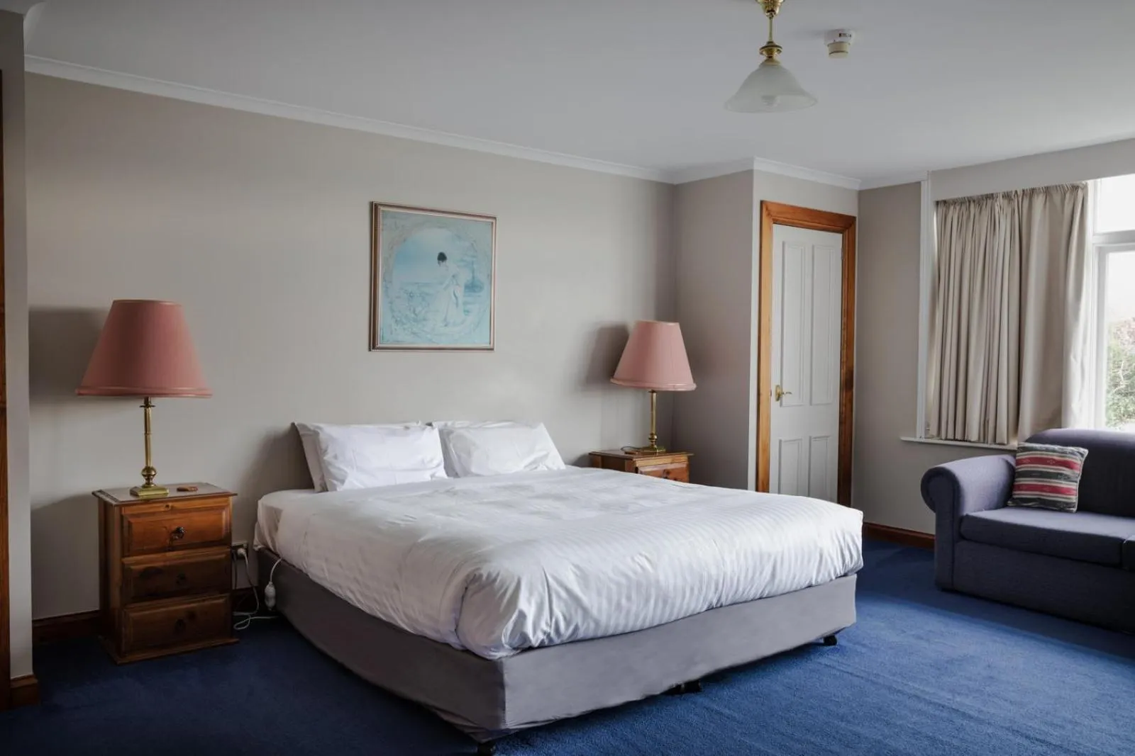 Bed in Battery Point Manor