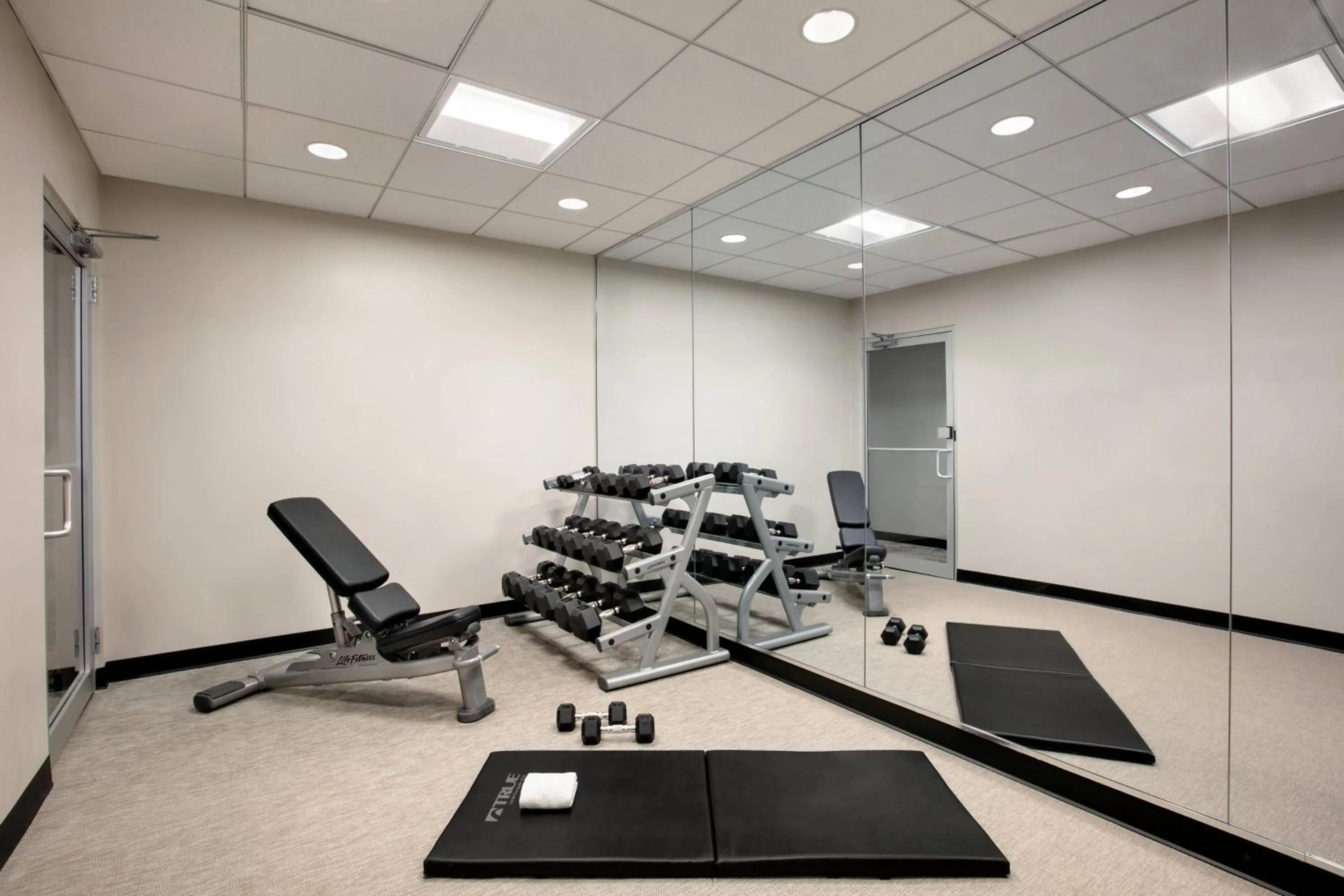 Fitness centre/facilities in SpringHill Suites by Marriott Baltimore Downtown/Inner Harbor