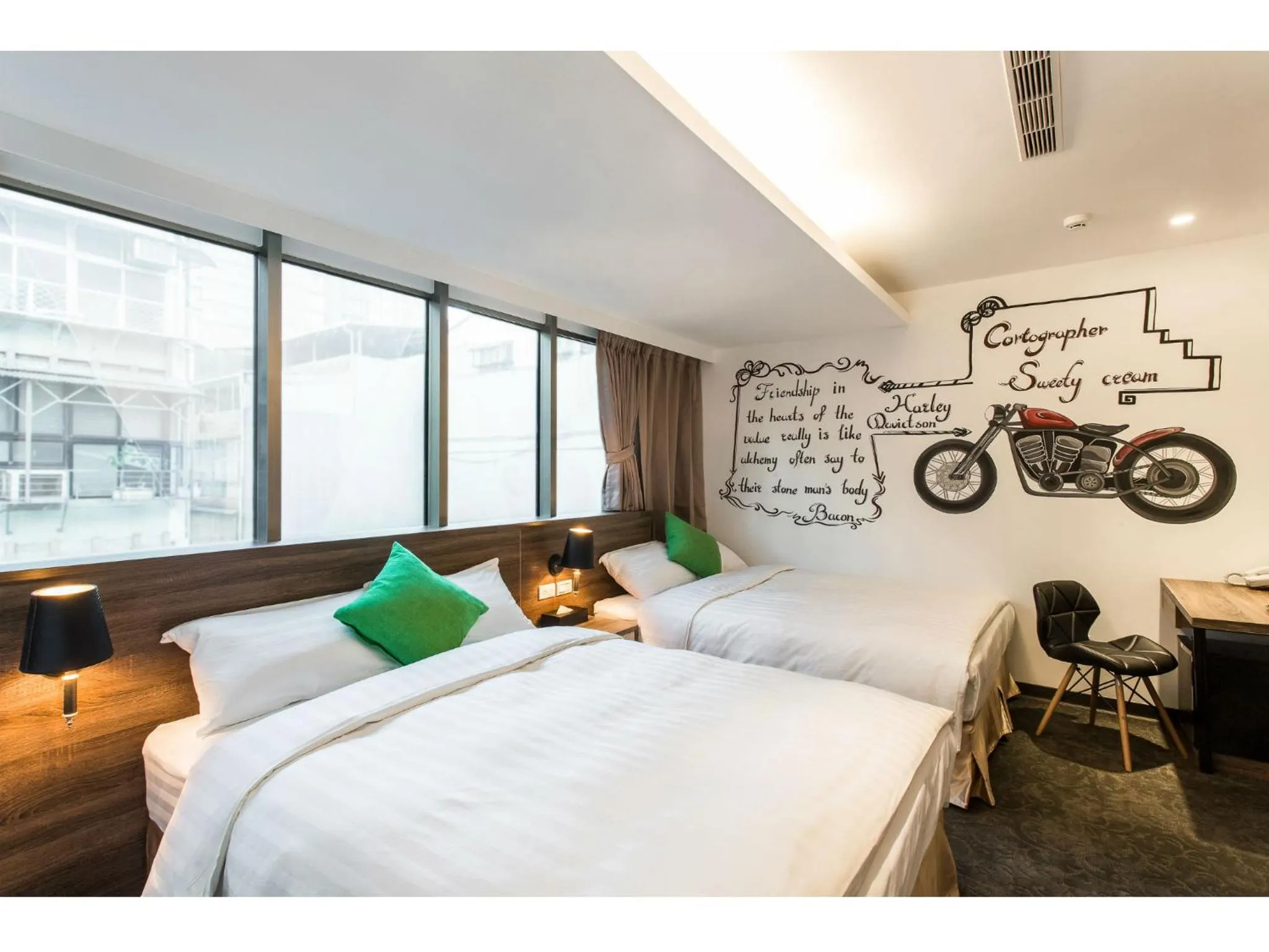 Day, Bed in RF Hotel  Linsen