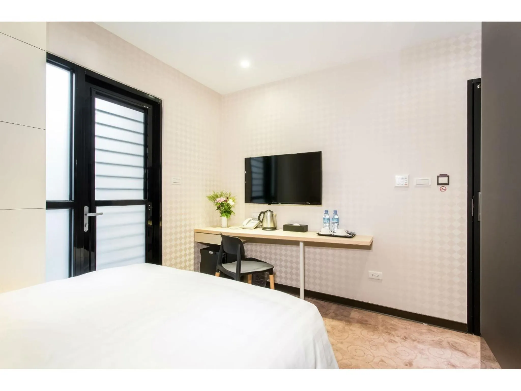 Decorative detail, Bed in RF Hotel  Linsen