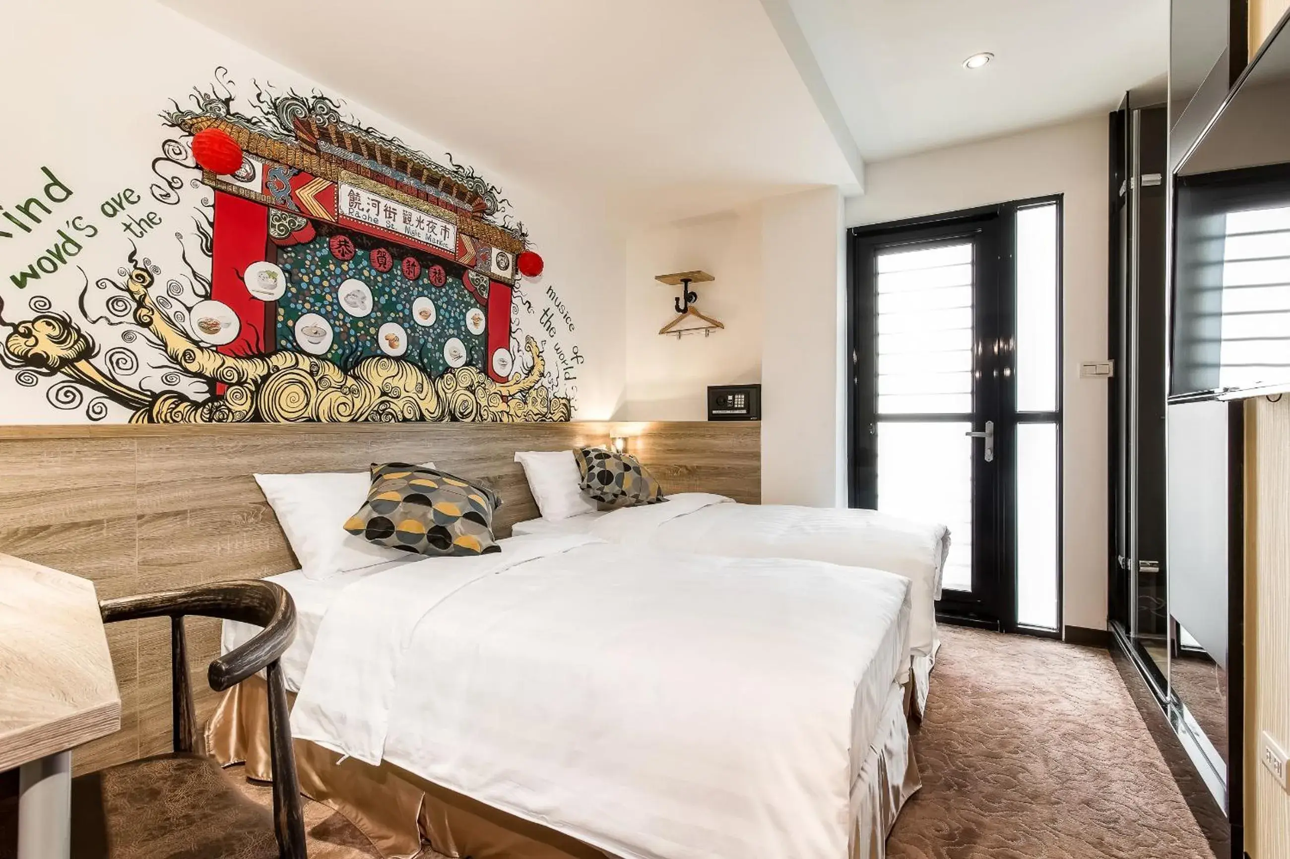 Photo of the whole room, Bed in RF Hotel Linsen Photo of the whole room, Bed in RF Hotel Linsen