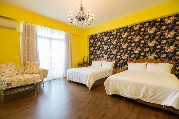 Slowly B&B Slowly B&B