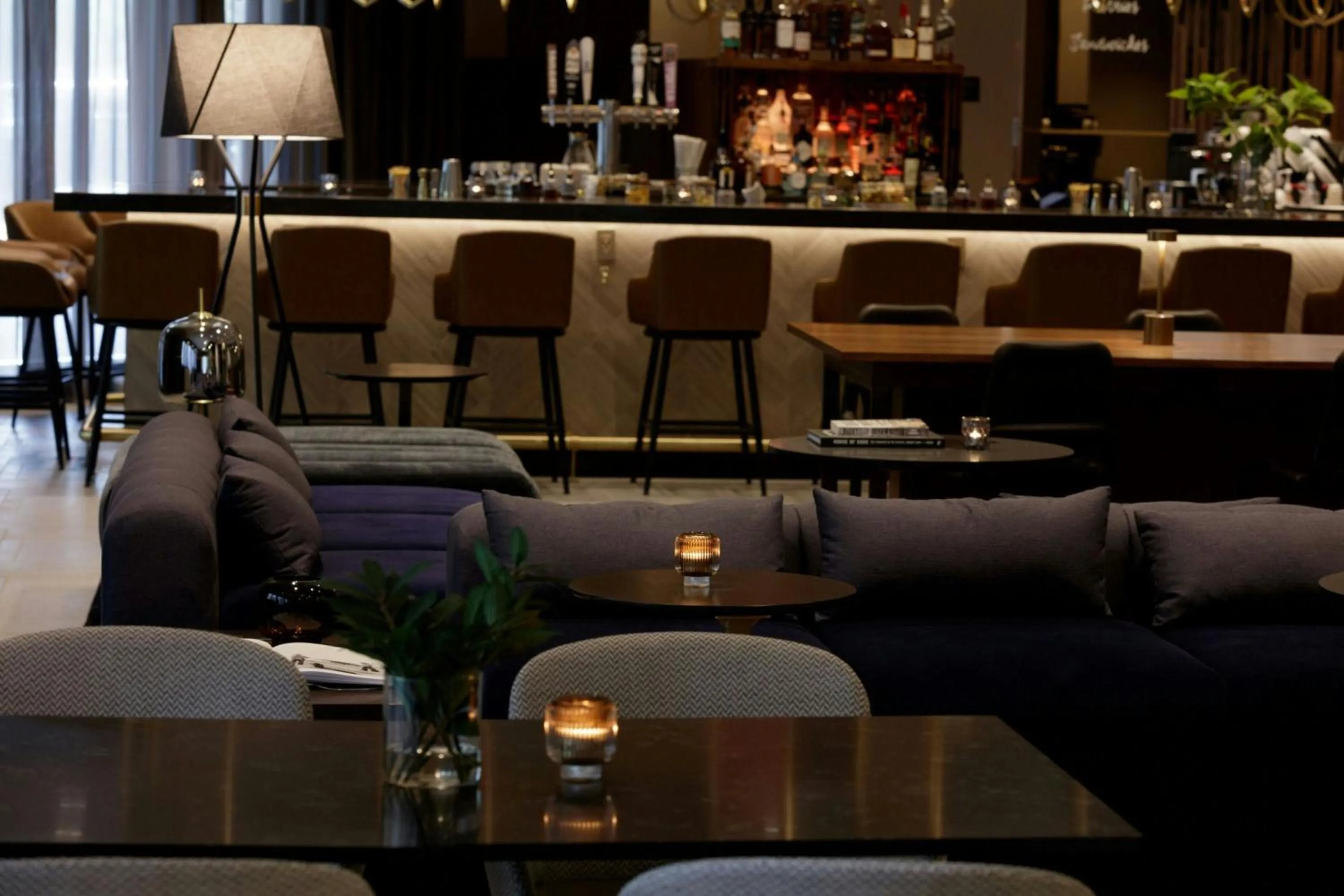 Restaurant/places to eat in Four Points Nashville - Brentwood