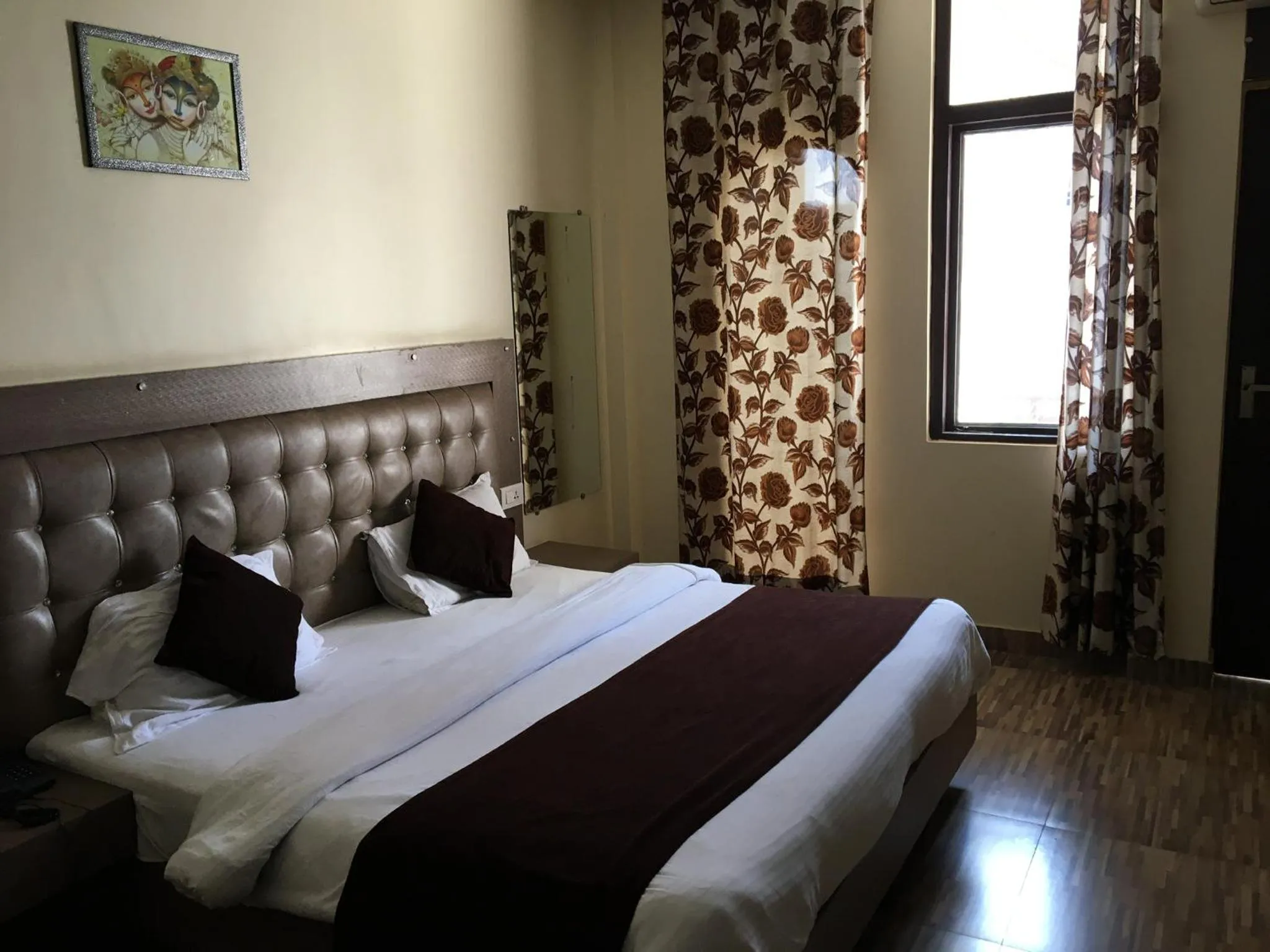 Photo of the whole room, Bed in Hotel Trihari