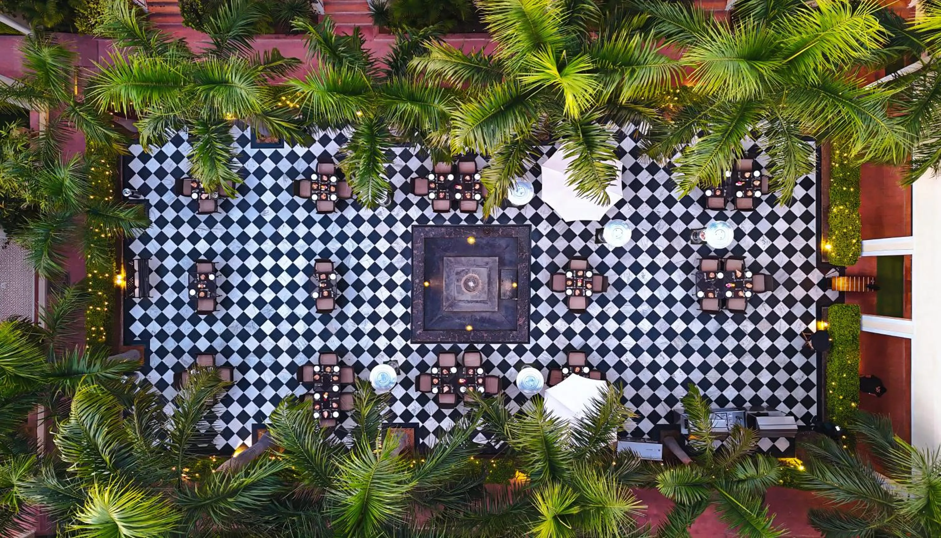 Inner courtyard view in The Tigress, Ranthambore