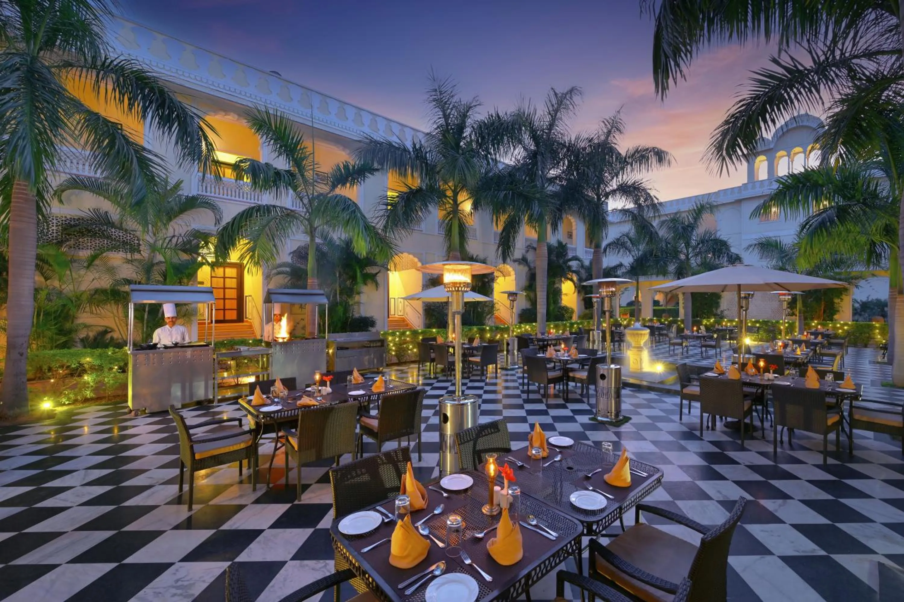 Restaurant/places to eat in The Tigress, Ranthambore